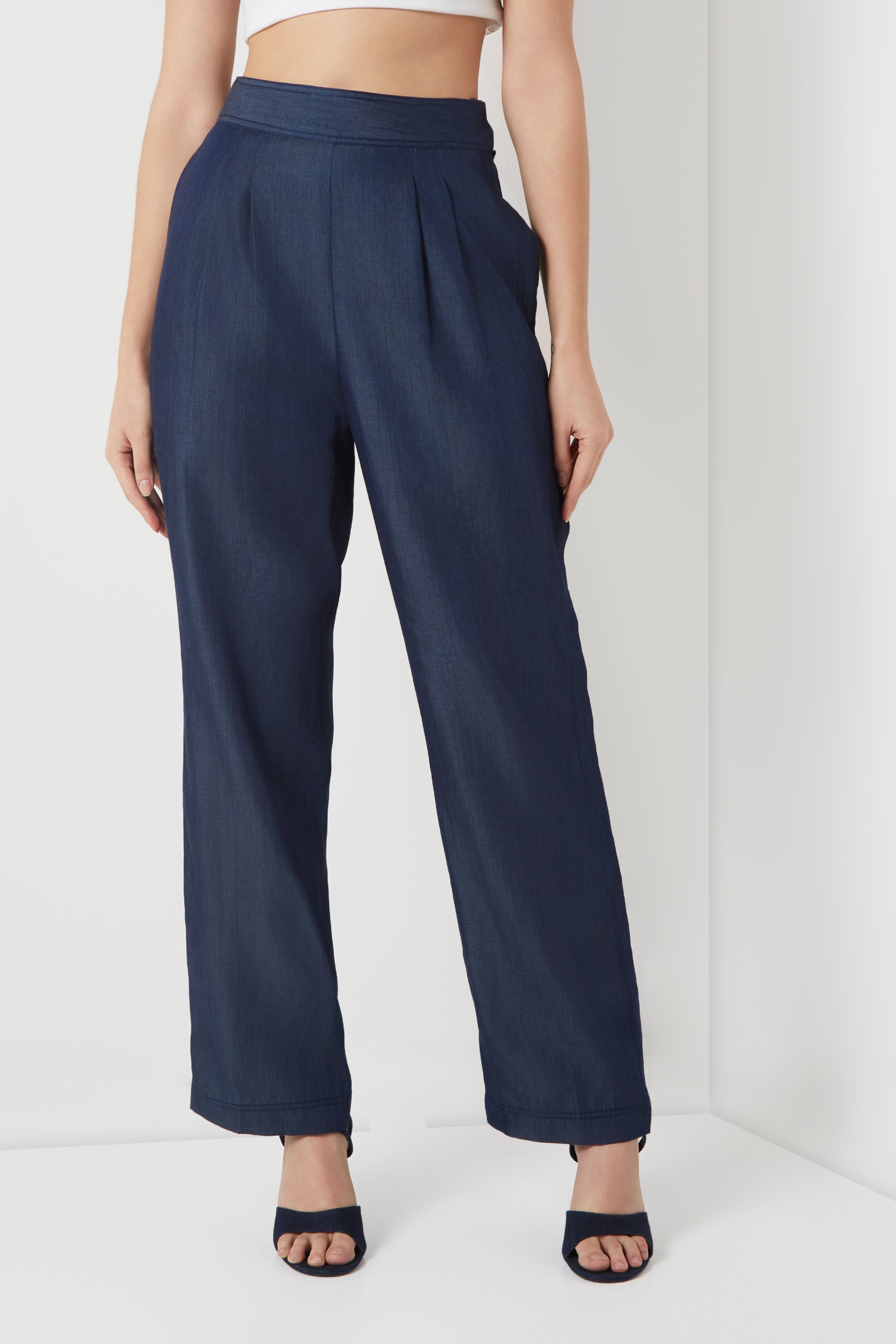 Tencel Denim Pleated Trouser