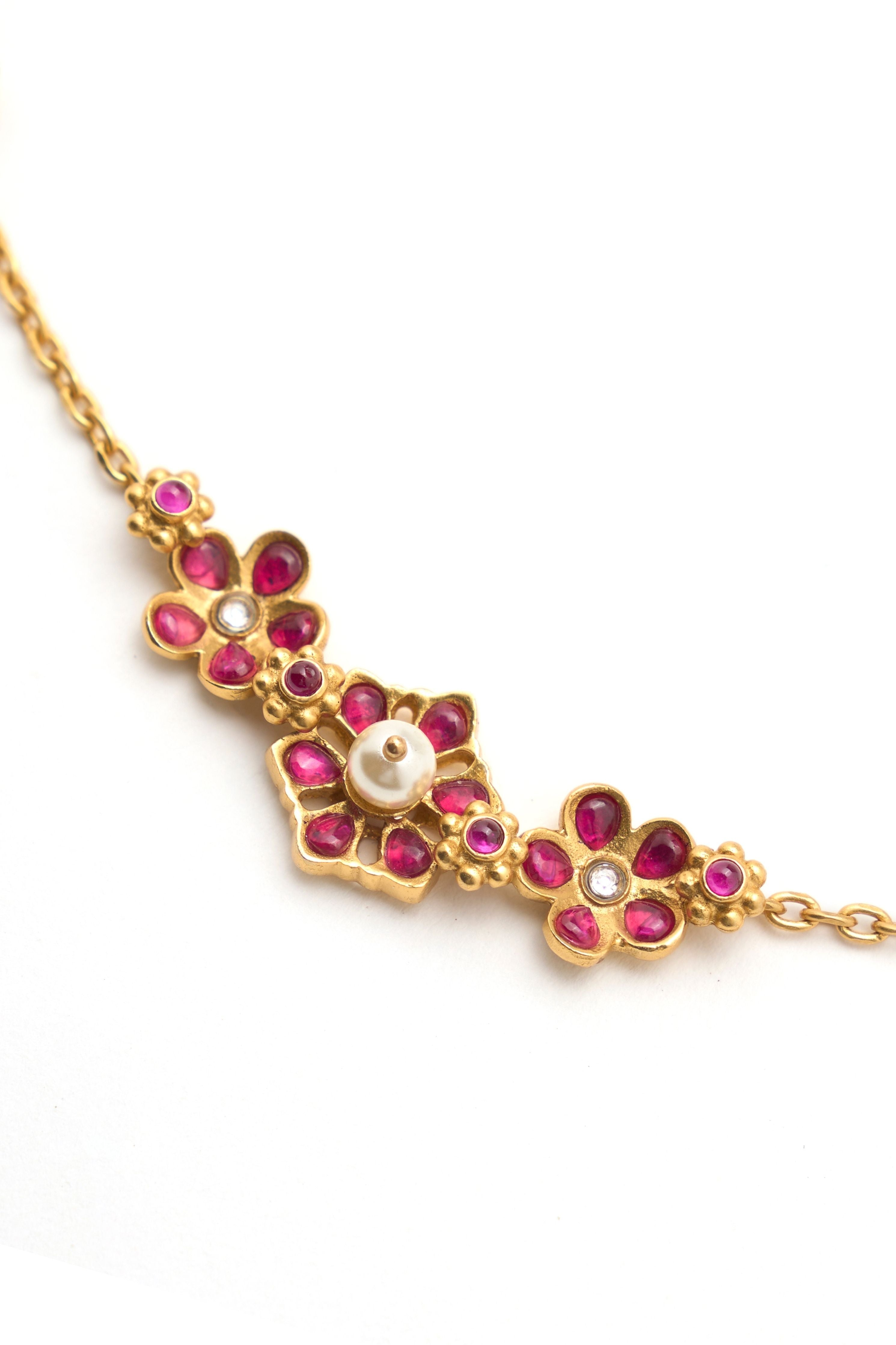 Gulmohar Floral Cluster Necklace