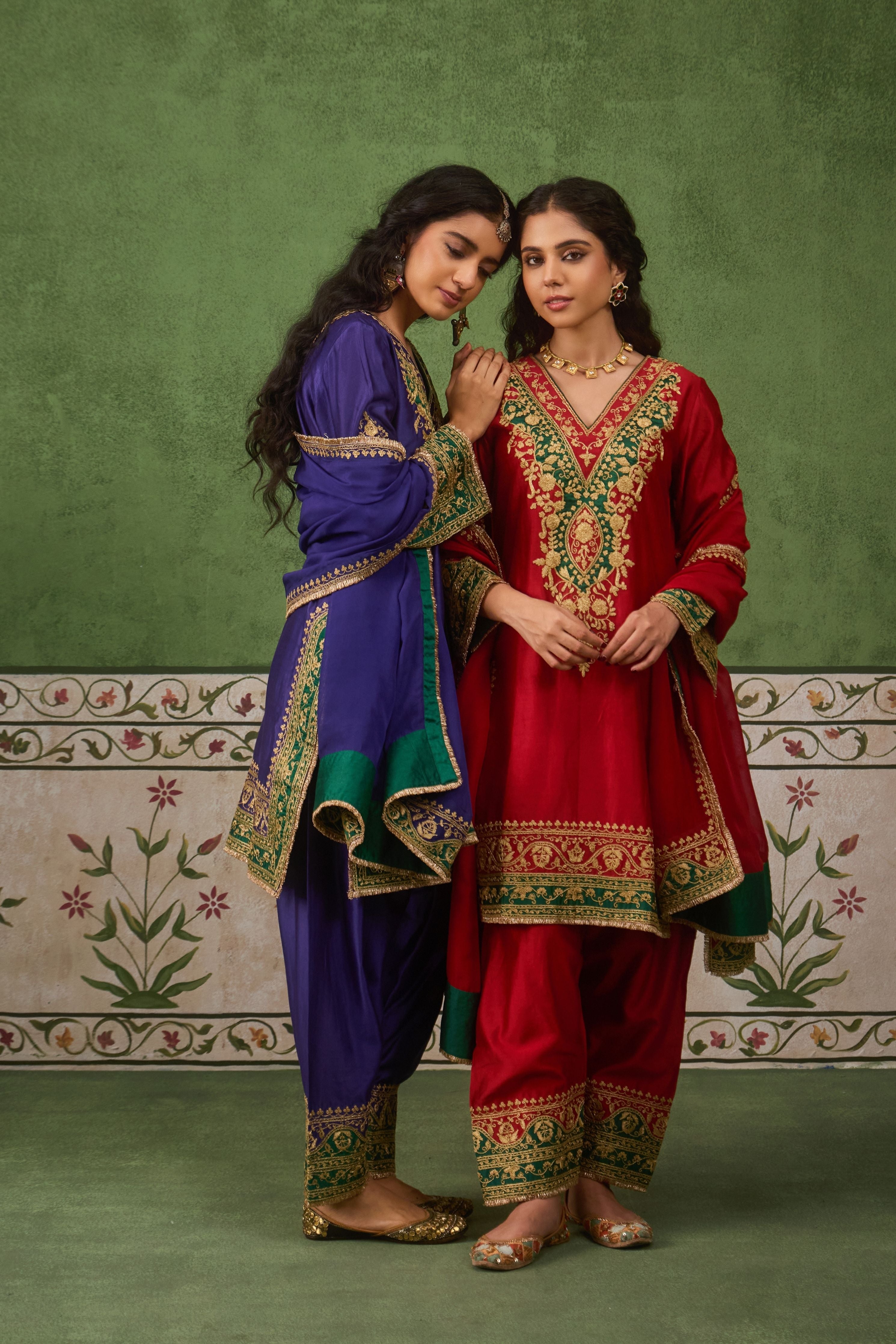 Inayat 2.0 Red Green Kurta Set