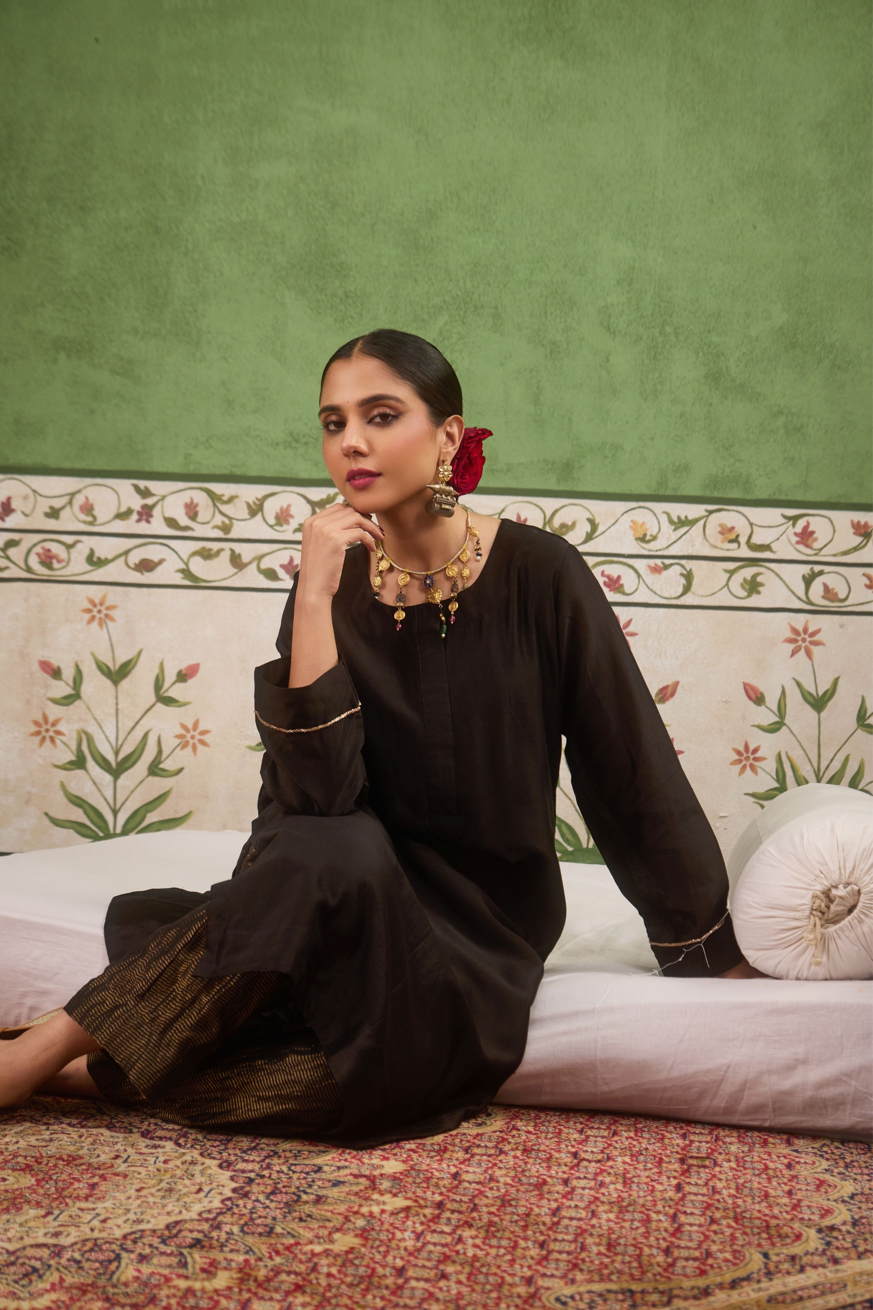 Inayat 2.0 Black Kurta Set