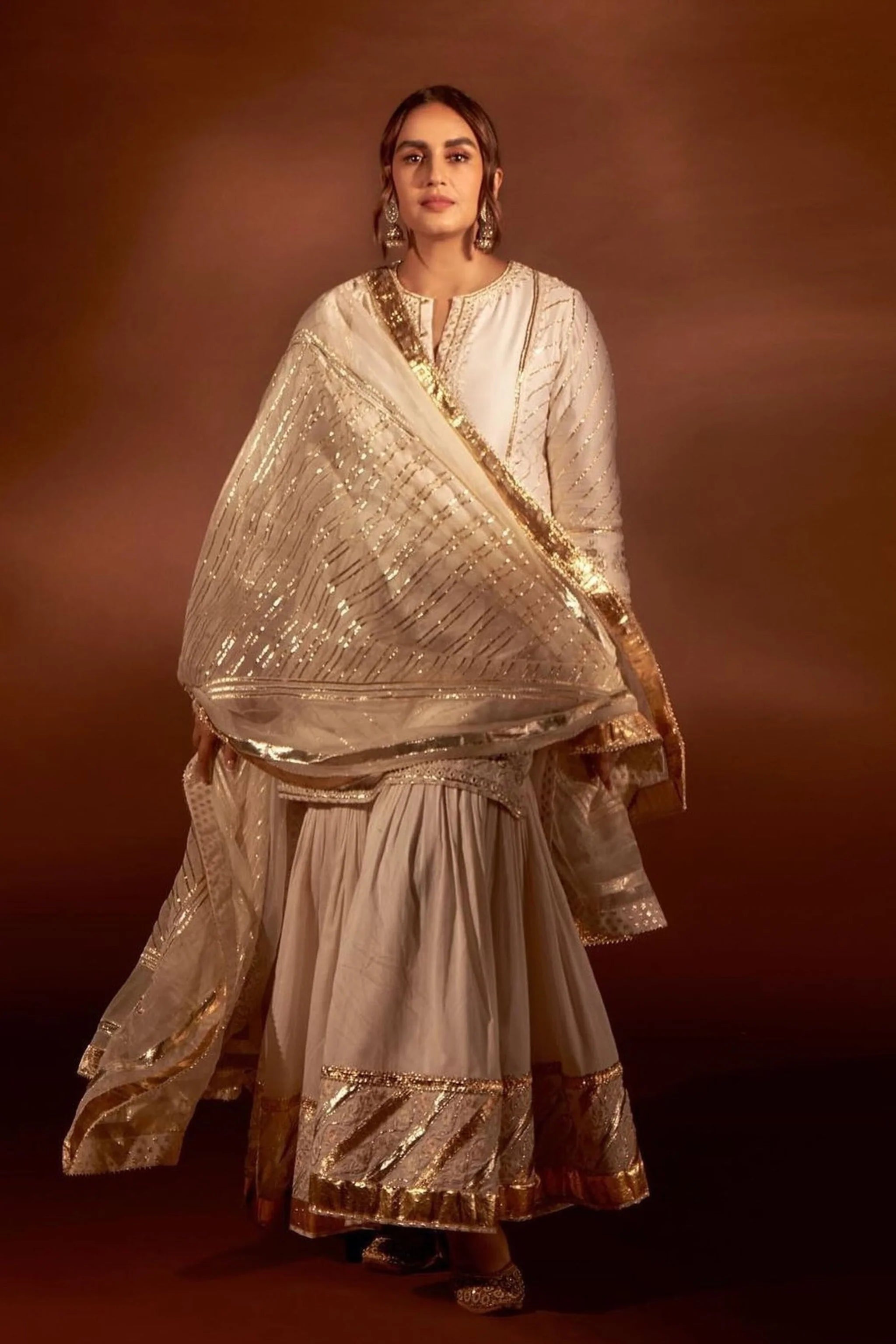 Huma Qureshi In Eliza Garara Set