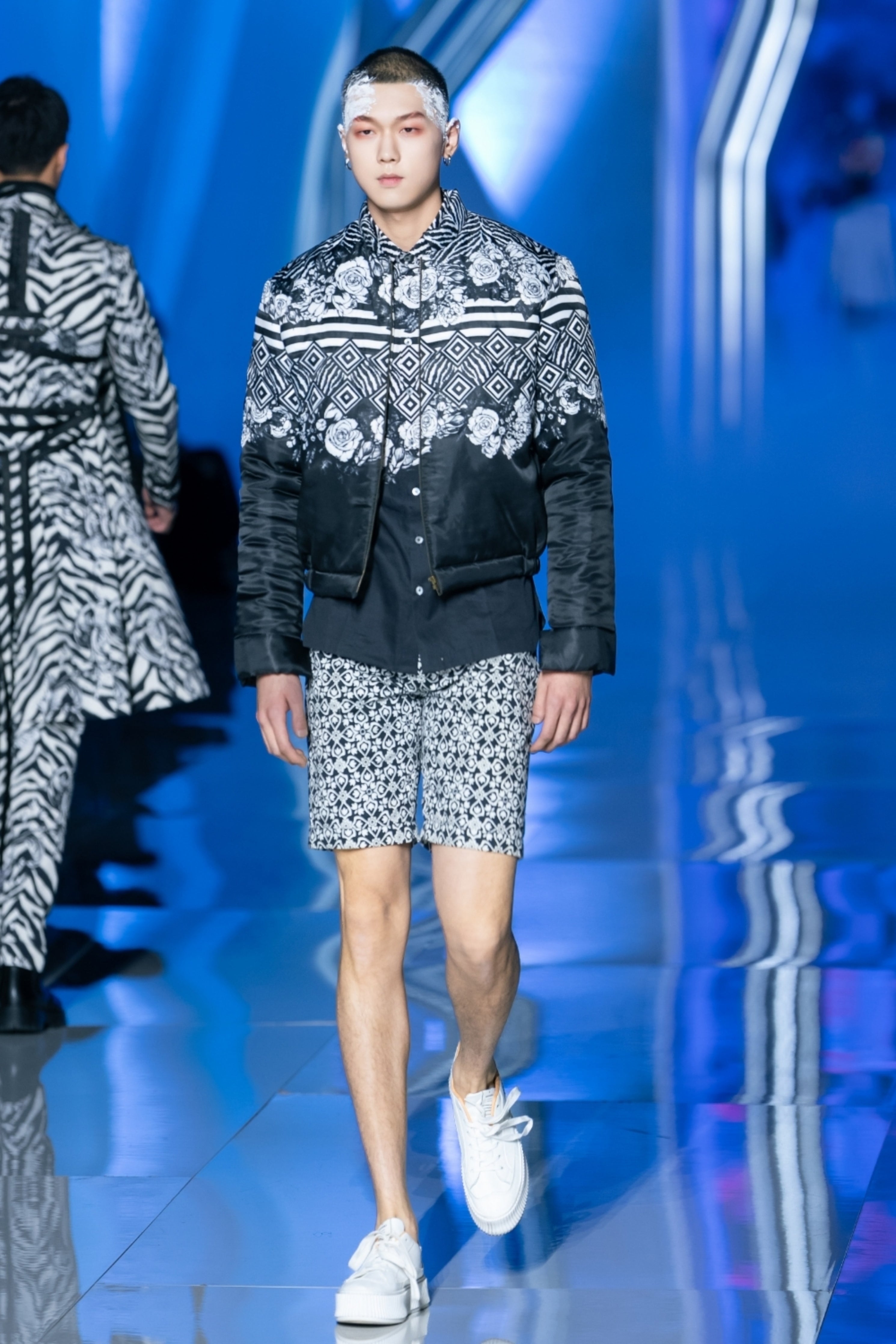 Carlton All-over Printed Shorts