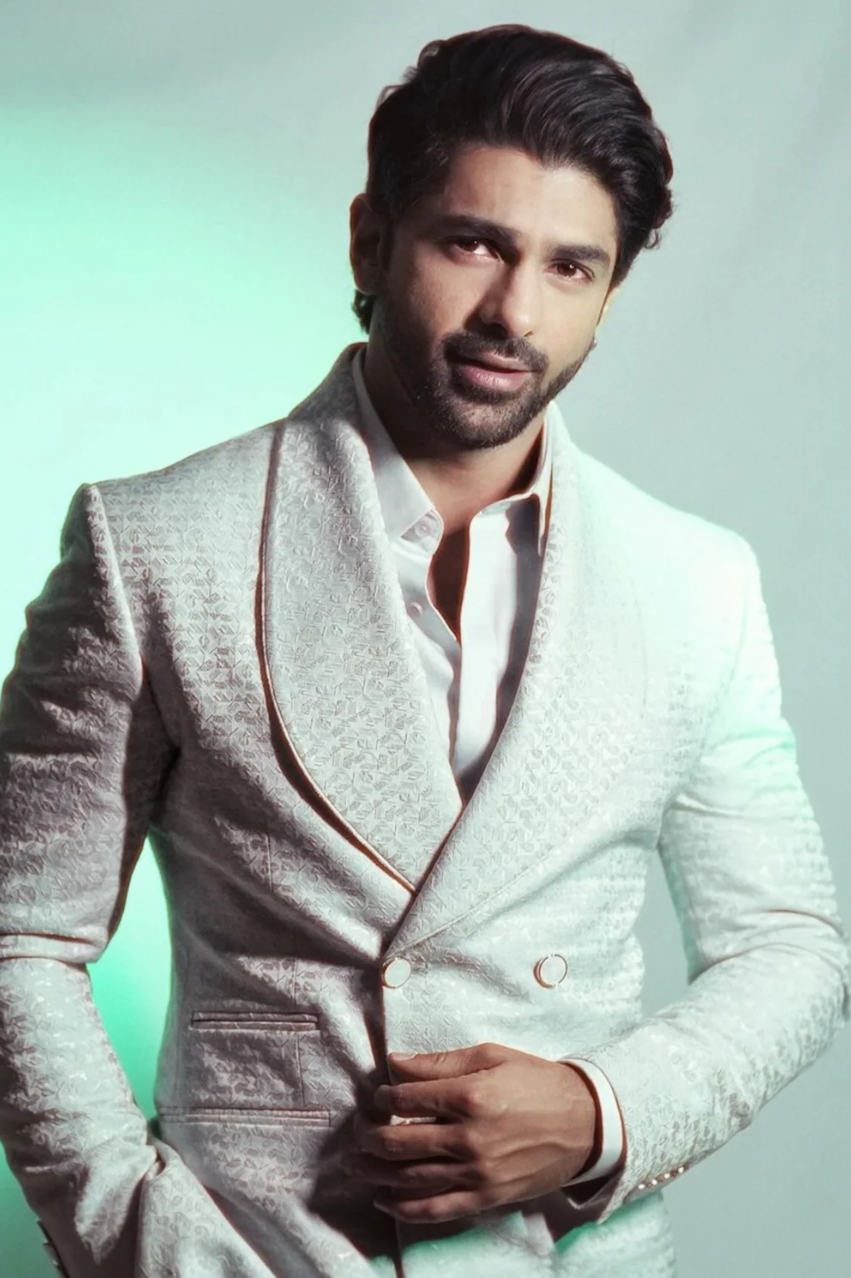 Taaha Shah in Silver Sterling Shawl Lapel Tuxedo Set