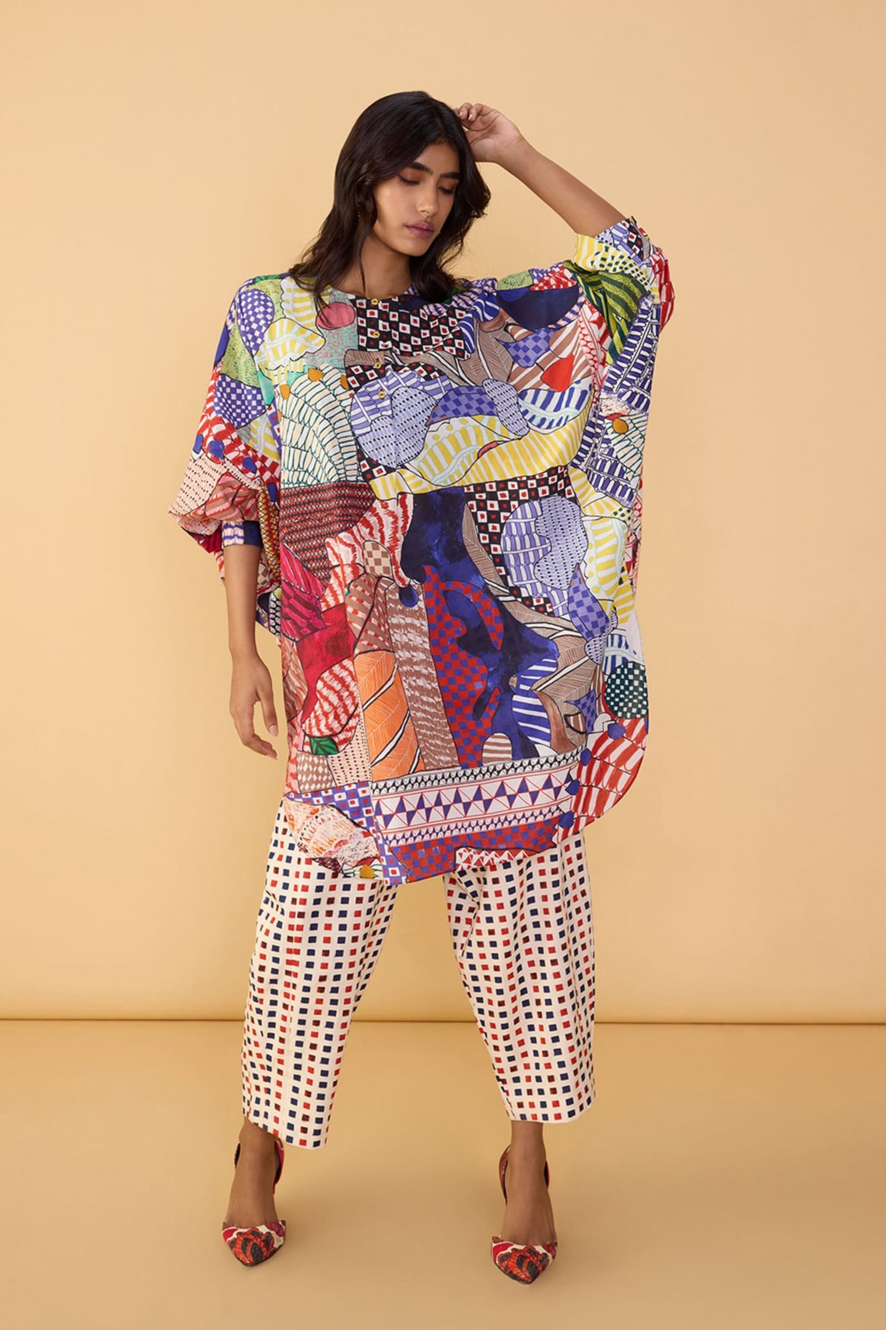 Akira Tunic With Loly Trousers