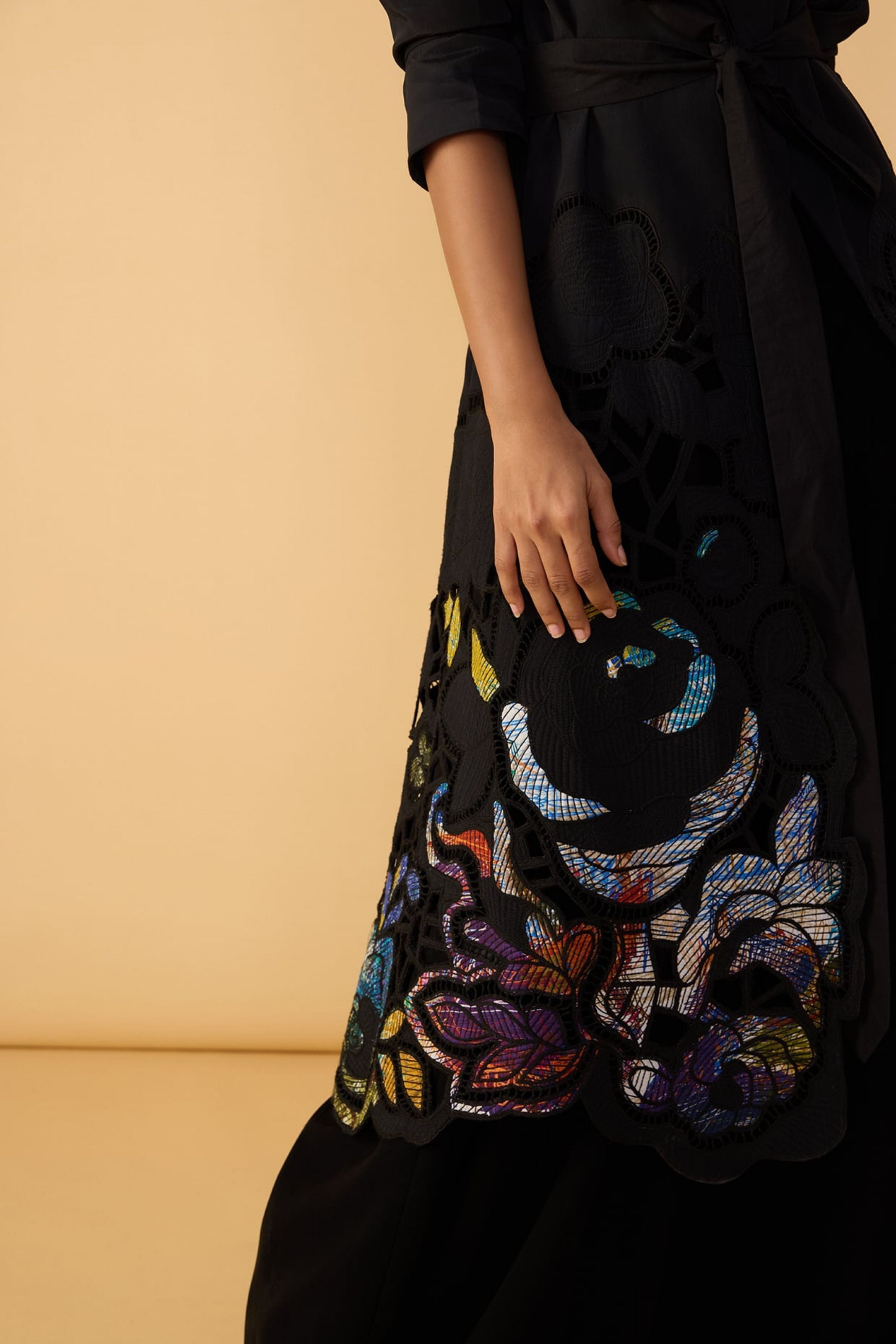 Denzel Trench With Saylor Palazzo