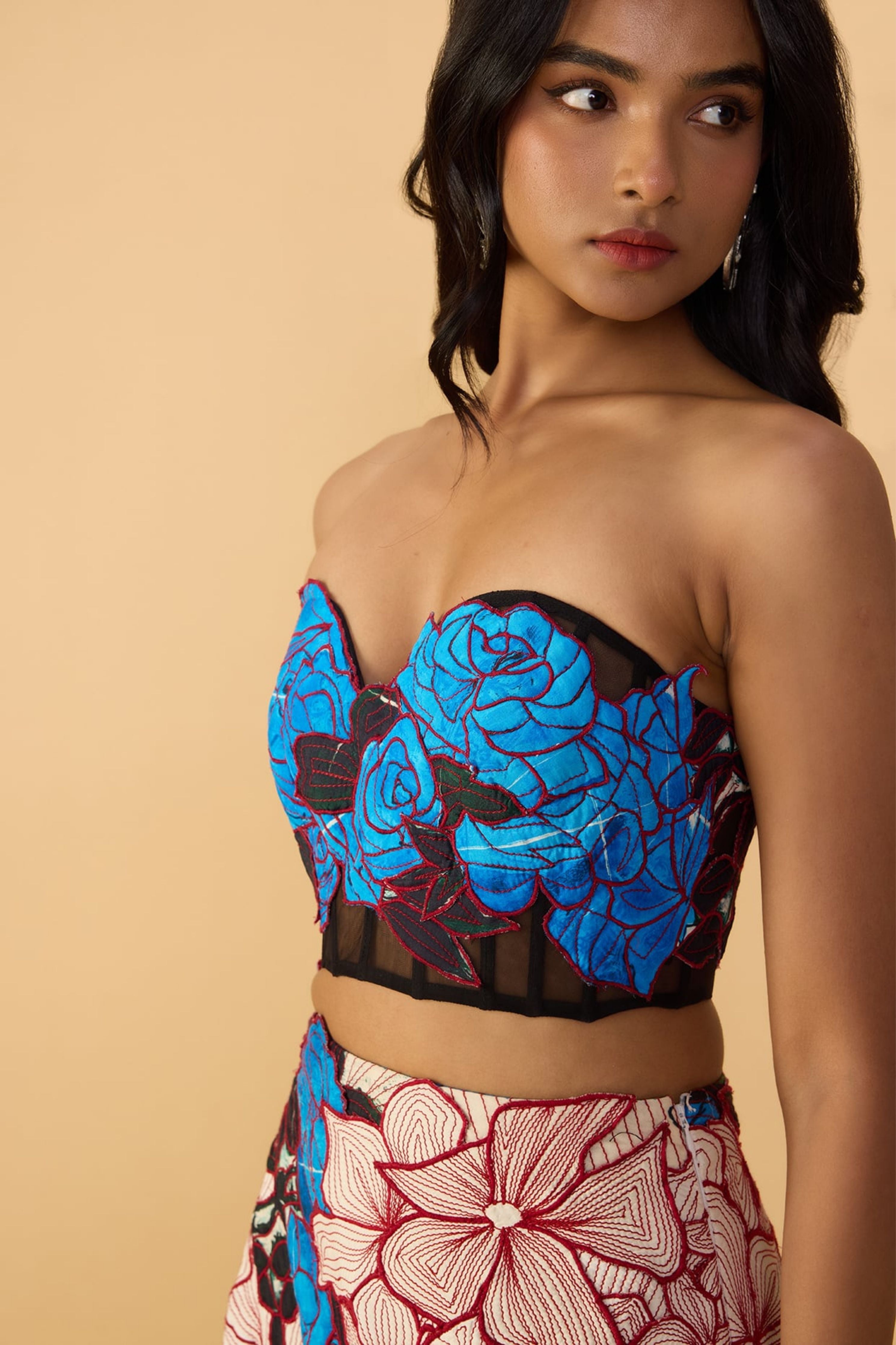 Starla Corset Blouse With Sachi Lehenga Skirt & Scallop Dupatta