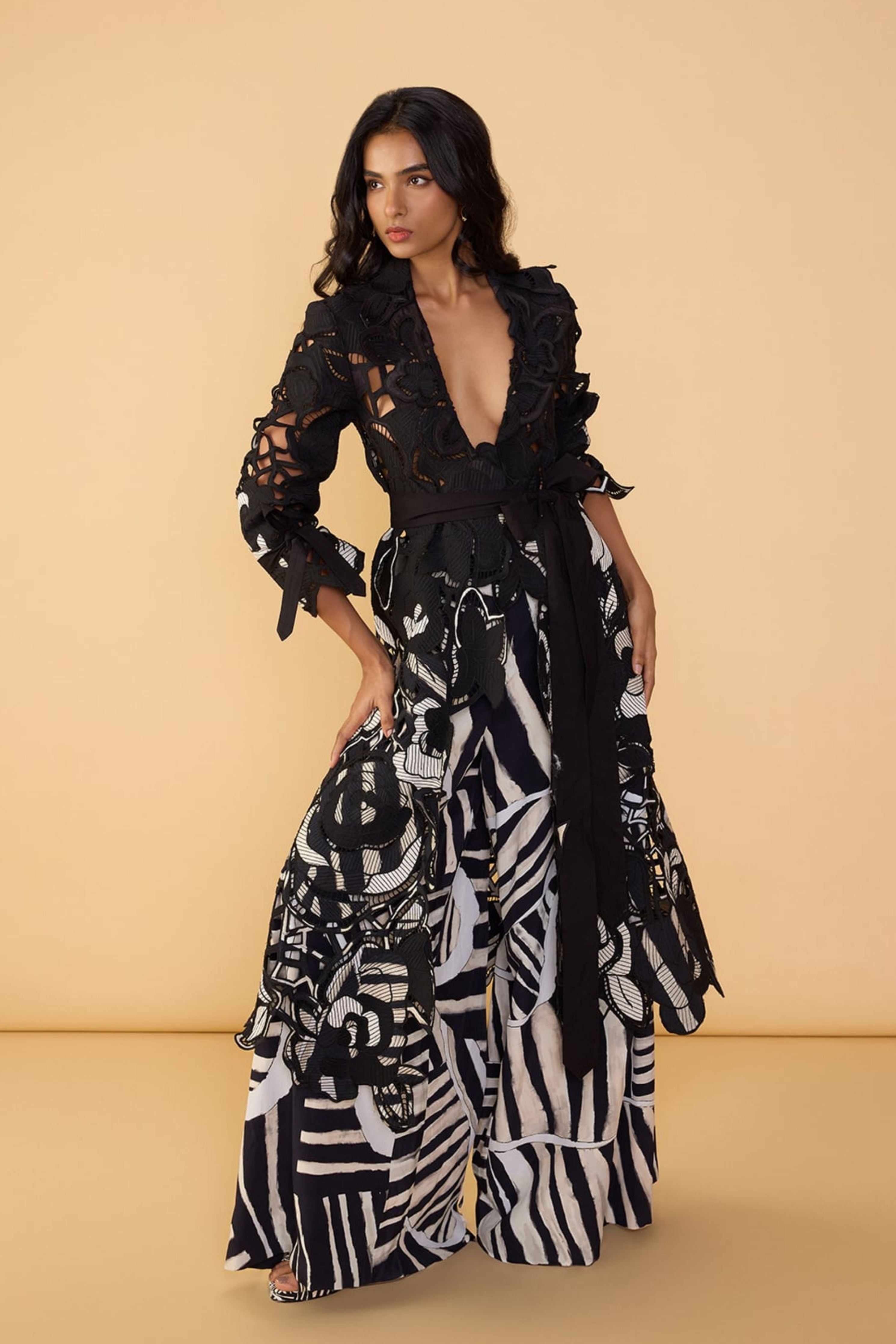 Mel Trench With Saylor Palazzo