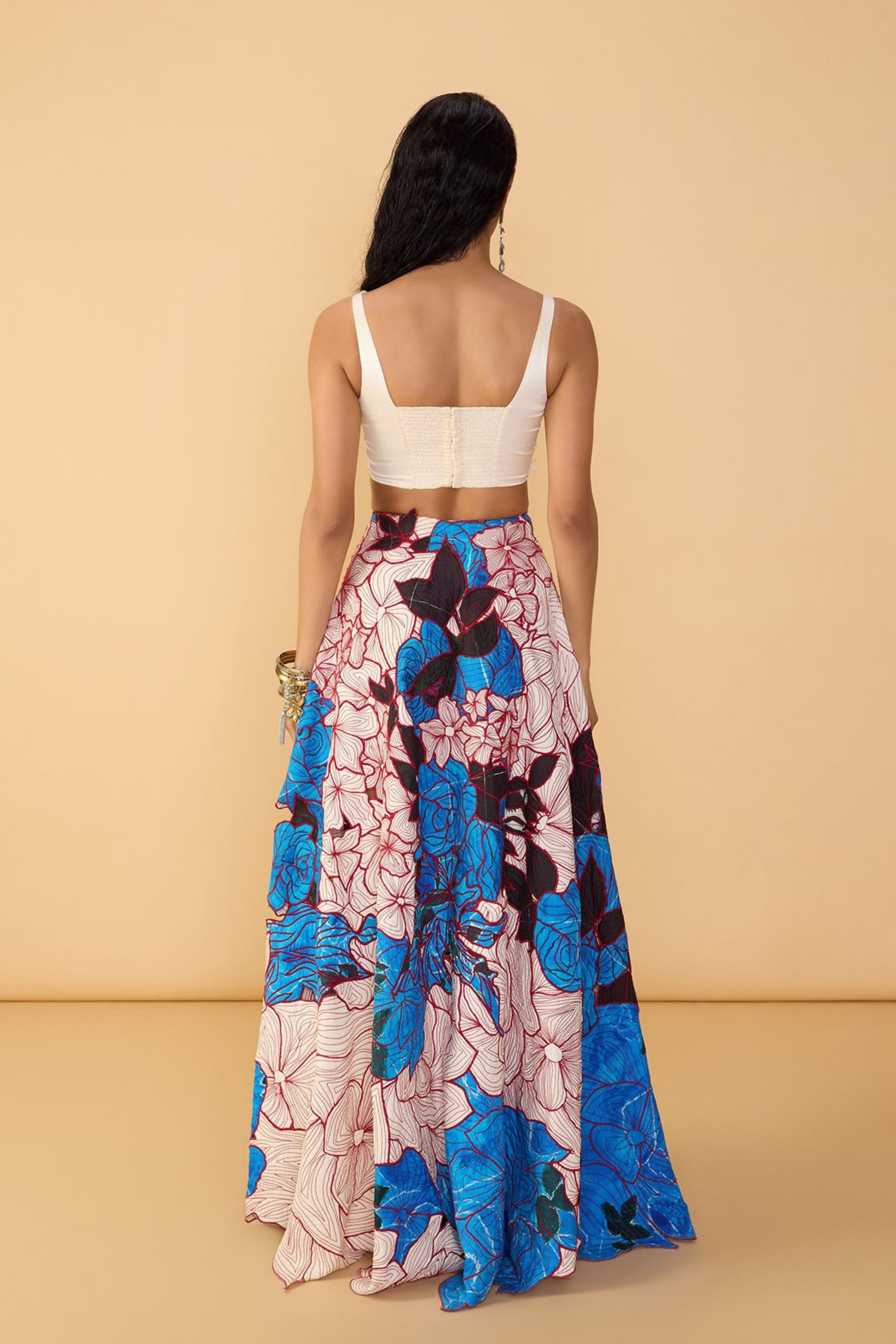 Malaika Bustier With Sachi Lehenga Skirt & Scallop Dupatta