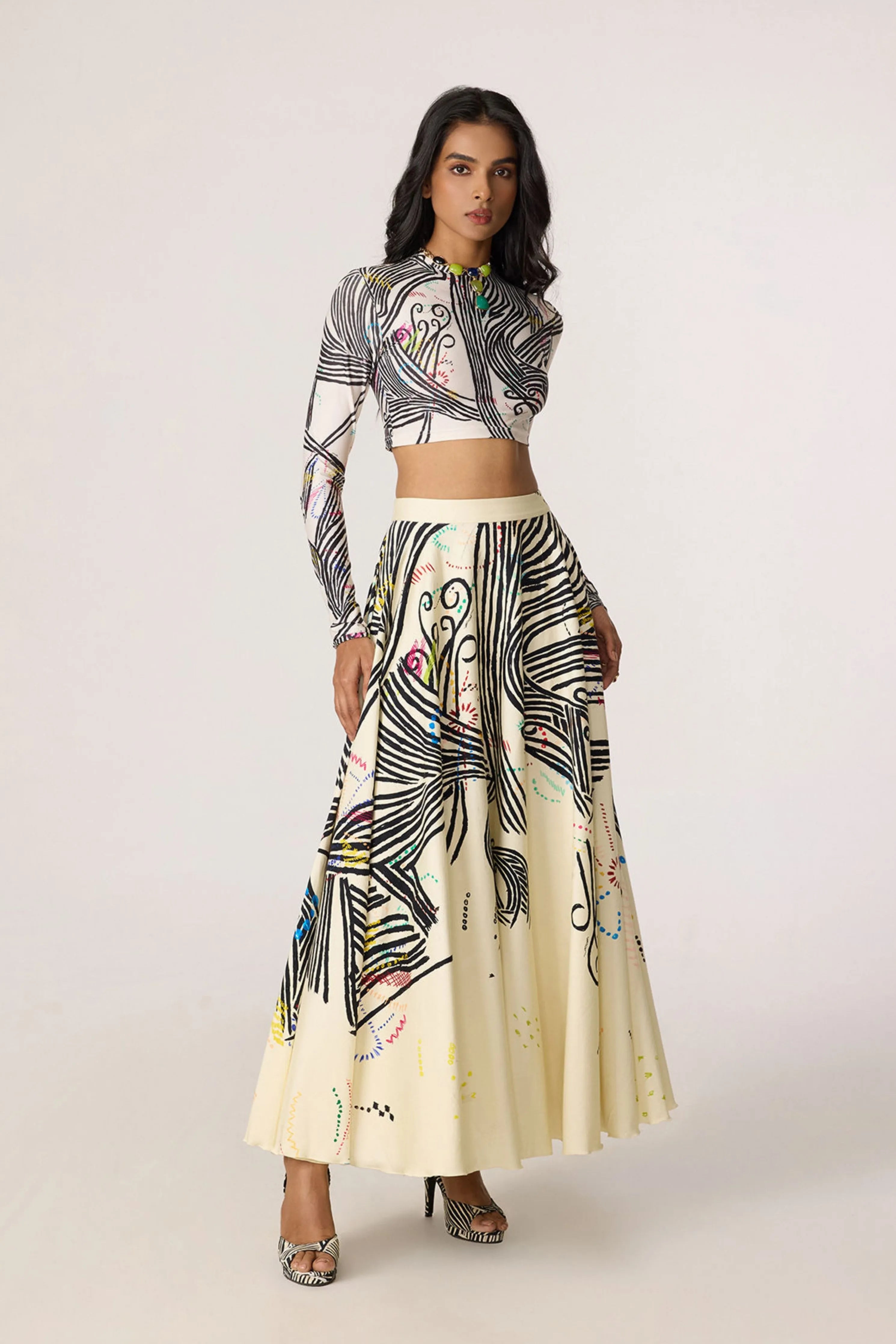 Gigi Blouse With Dracy Skirt