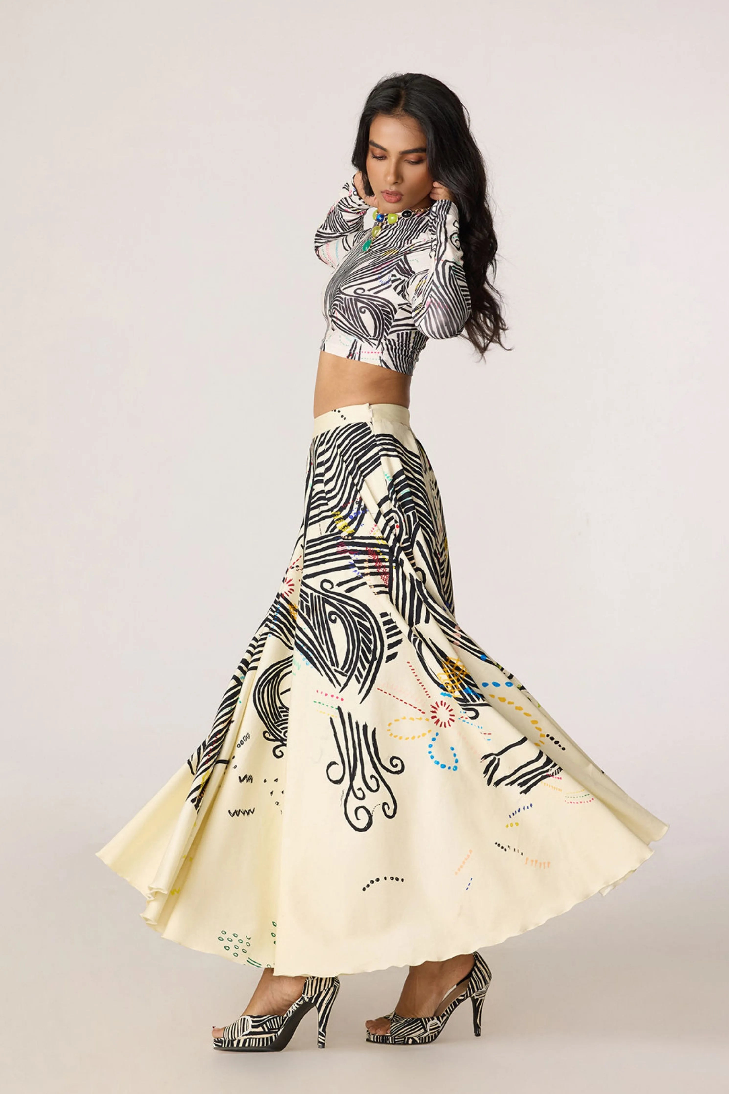 Gigi Blouse With Dracy Skirt