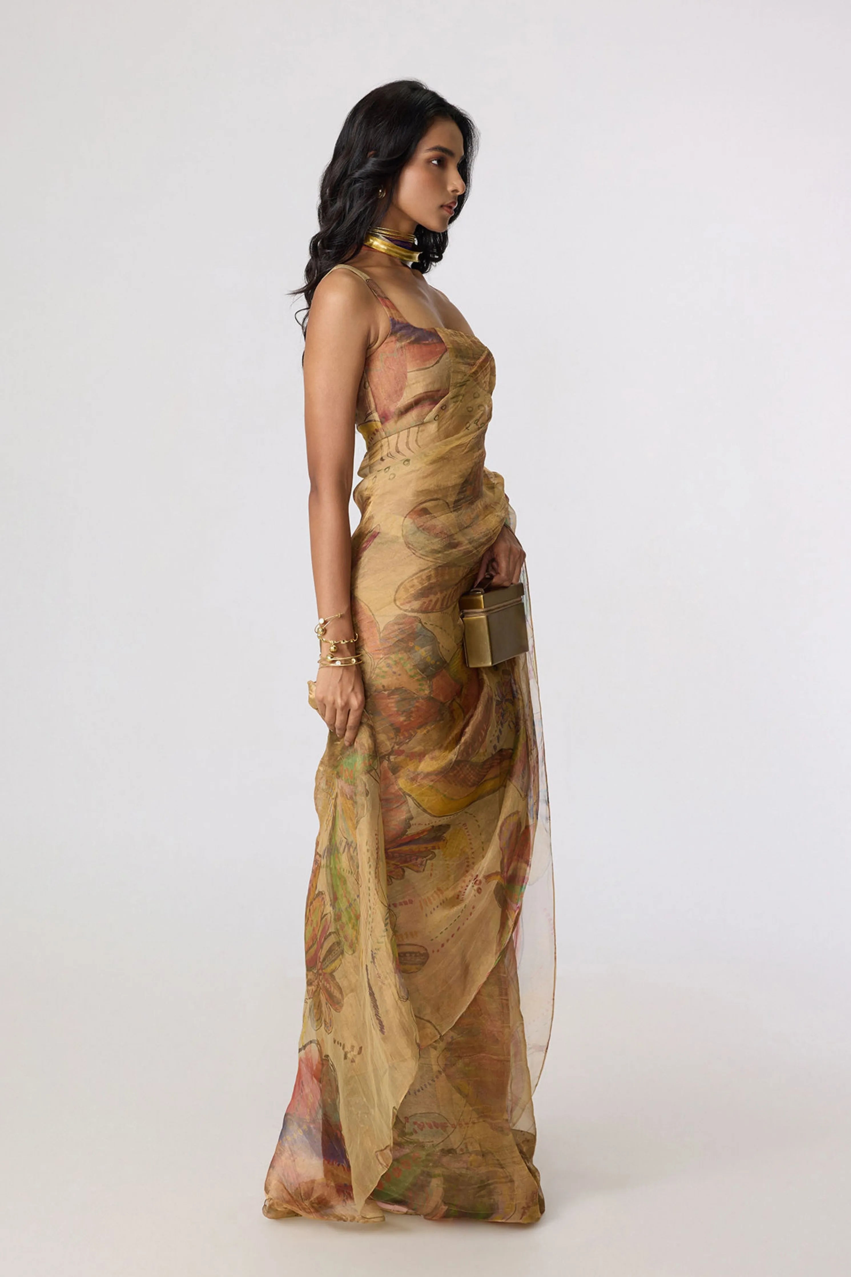 Vaani kapoor In Agatha Sari With Malaika Blouse (Copy