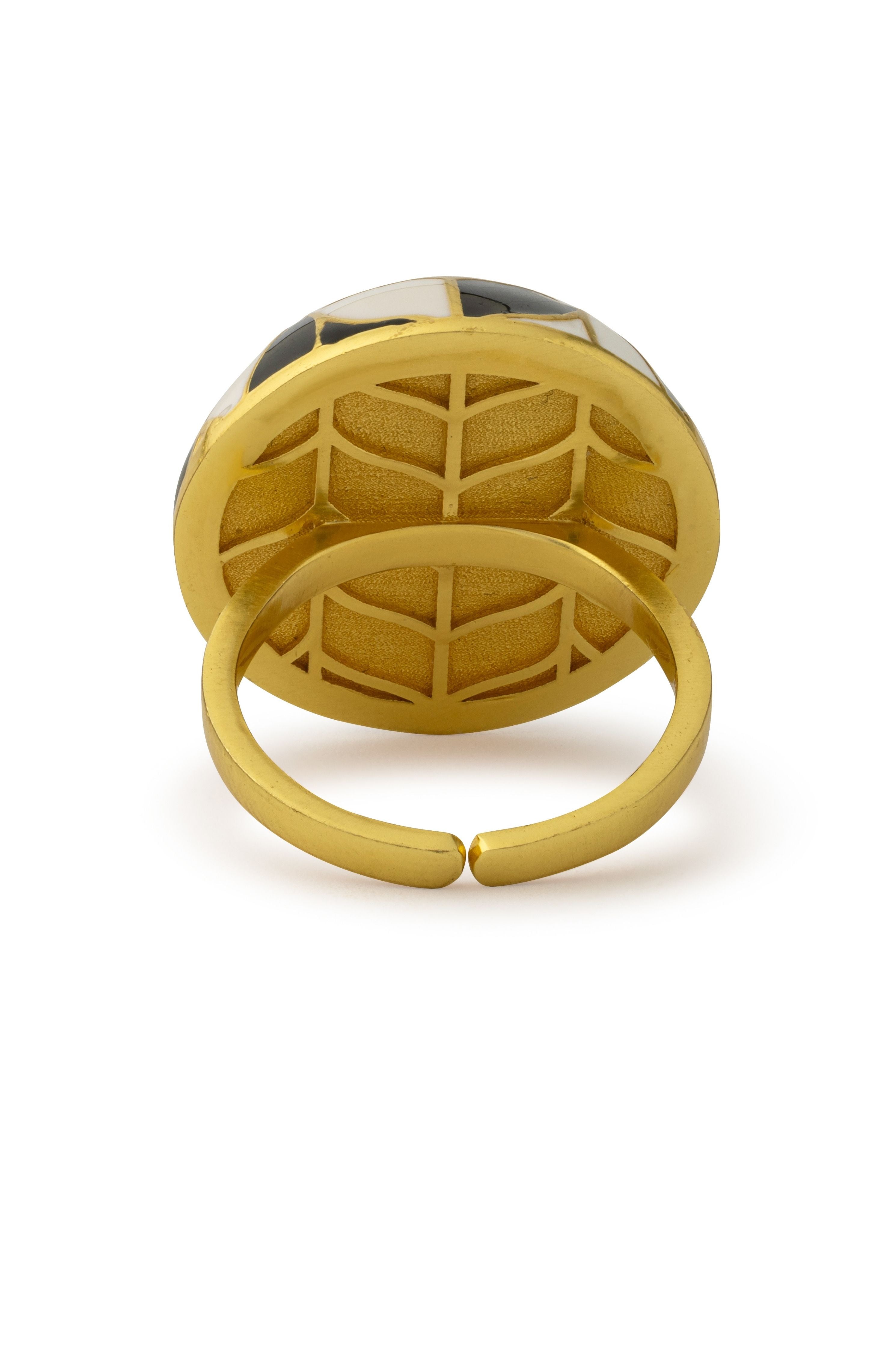 Chevron Ring