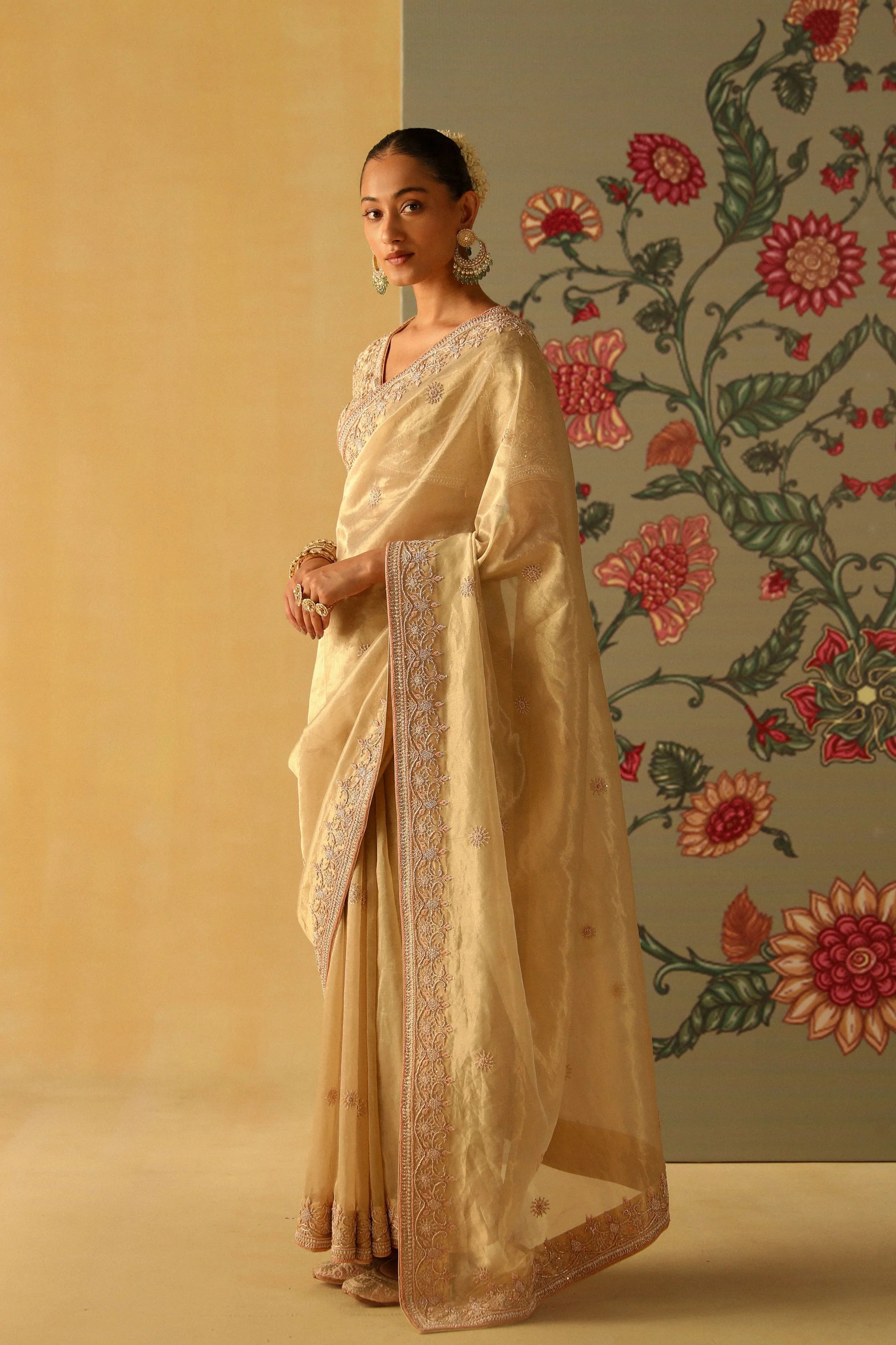 Saraa Gold Tissue Saree Set