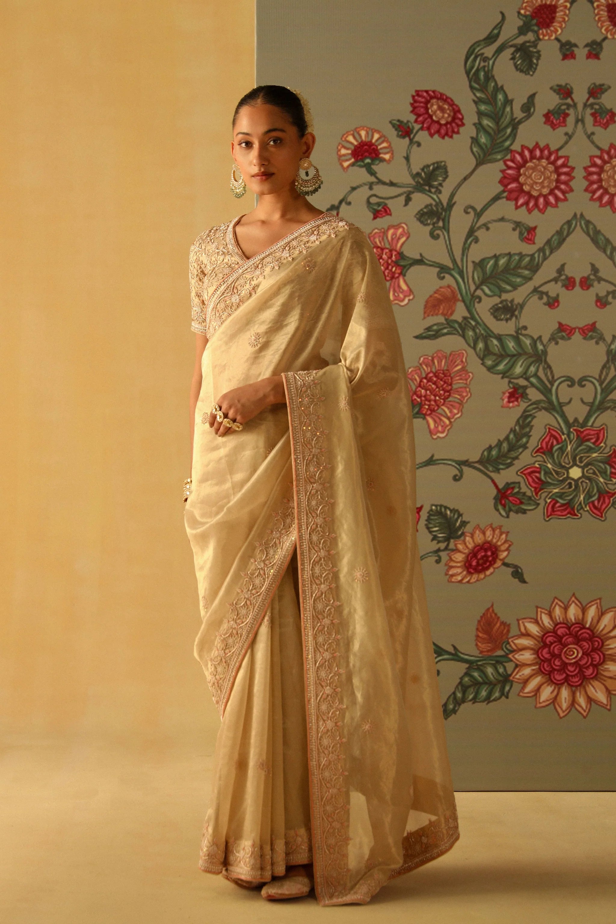 Saraa Gold Tissue Saree Set