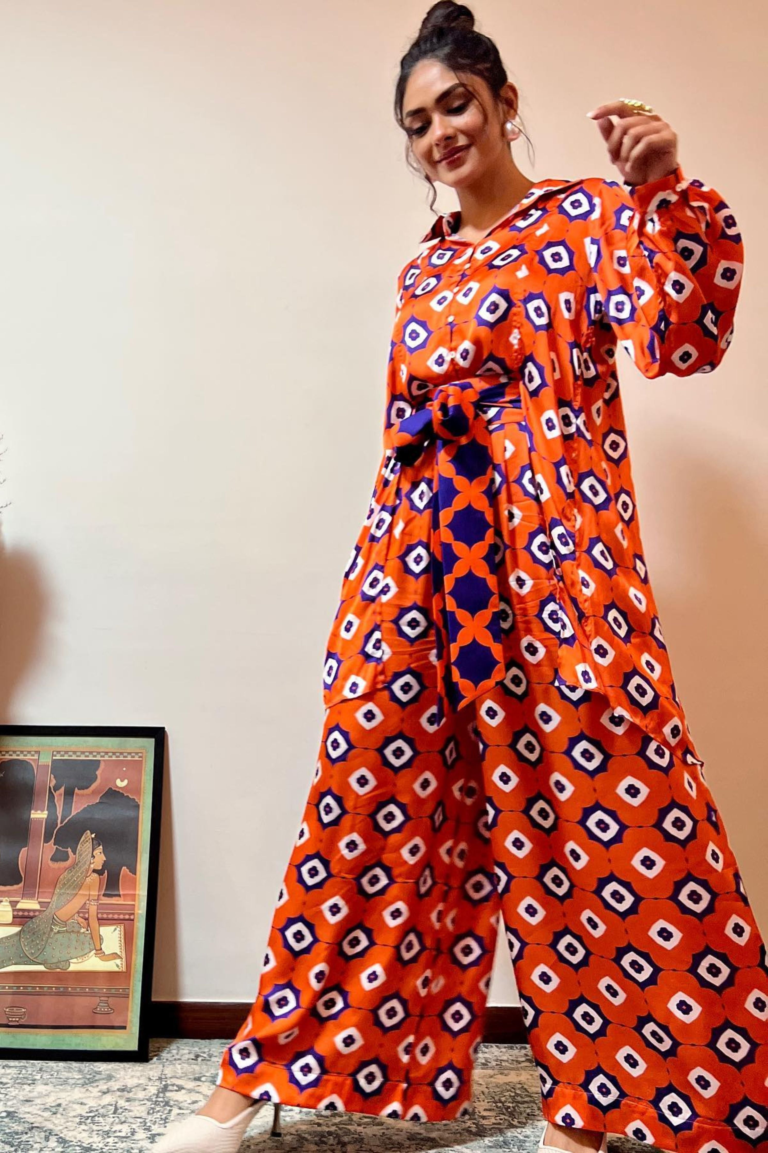 Mrunal Thakur In HOLIDAY SET IN MOMO PRINT