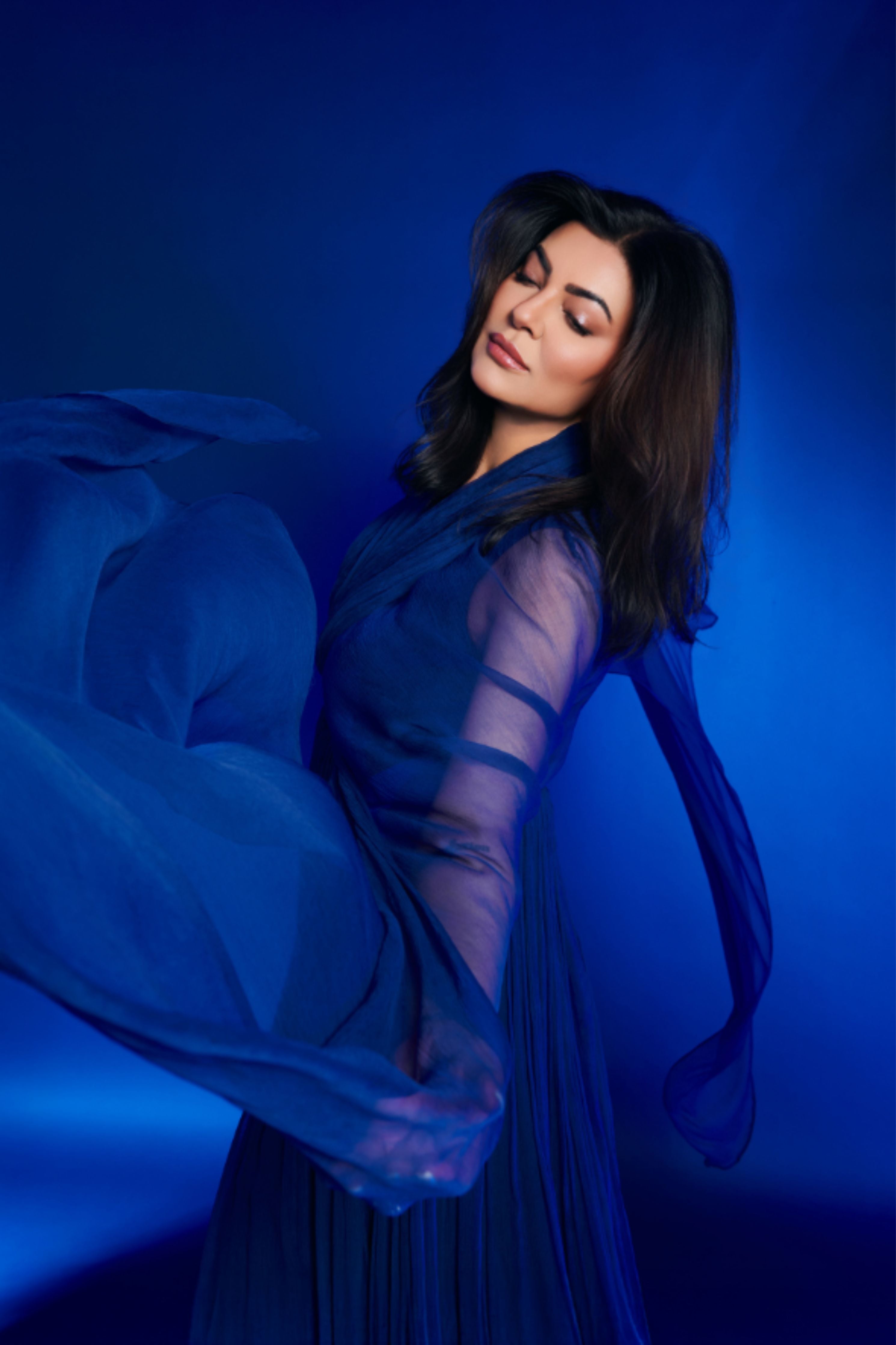 Sushmita Sen In Maya Dress