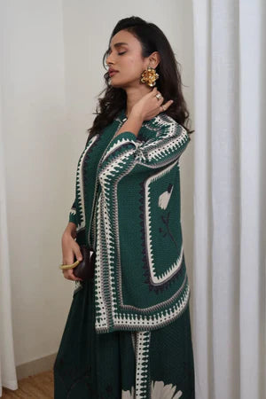 Inessa Cape & Pants Set