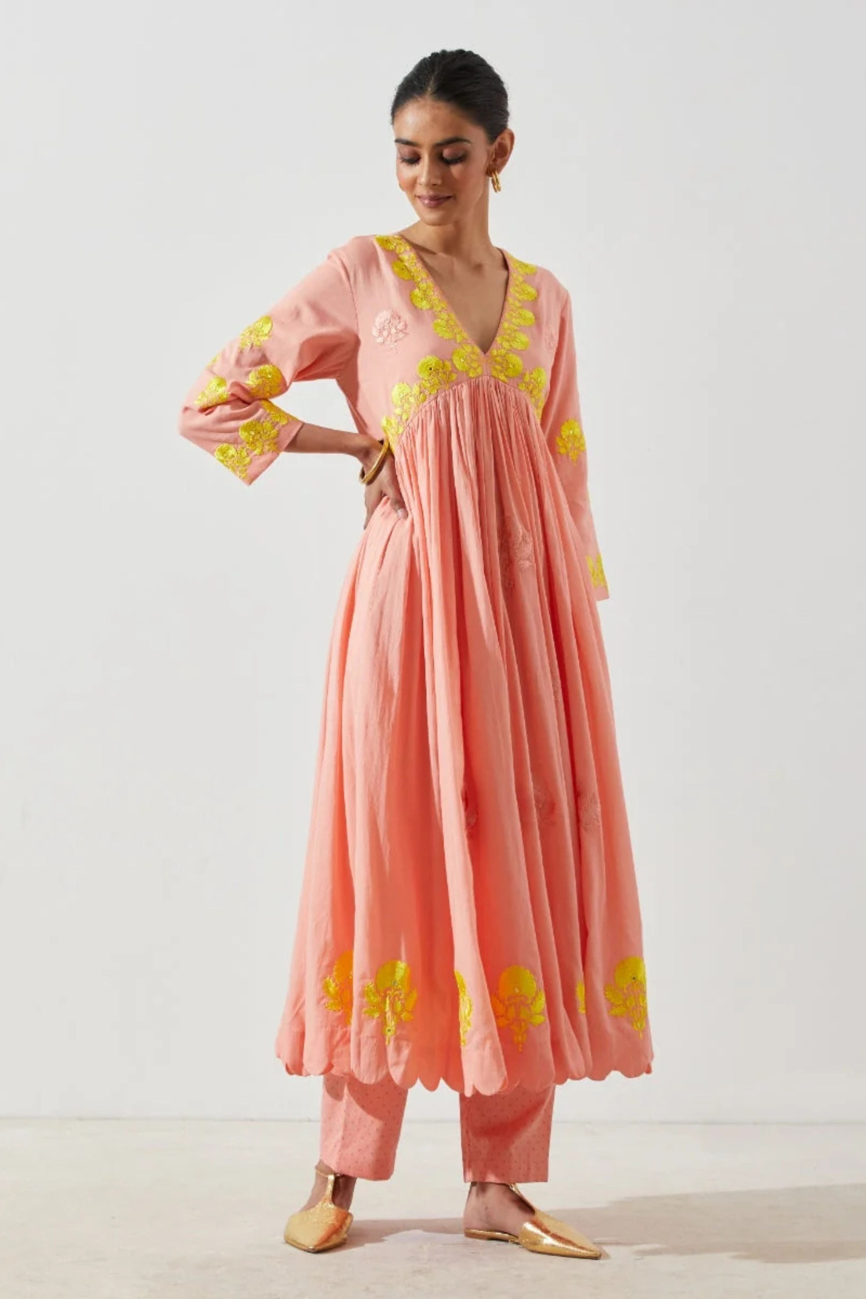 Alia Bhatt In MADHU MALTI KURTA SET