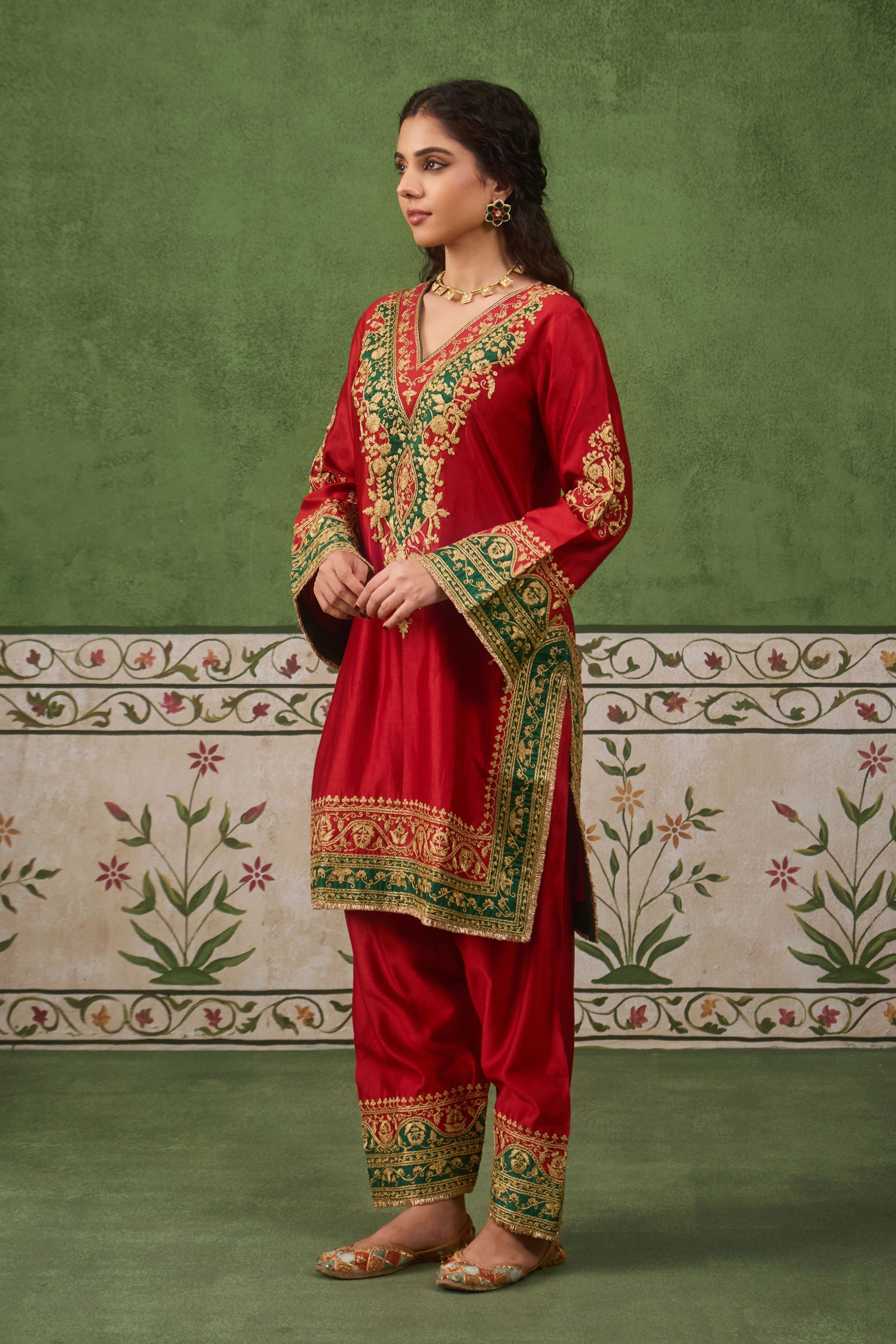 Inayat 2.0 Red Green Kurta Set