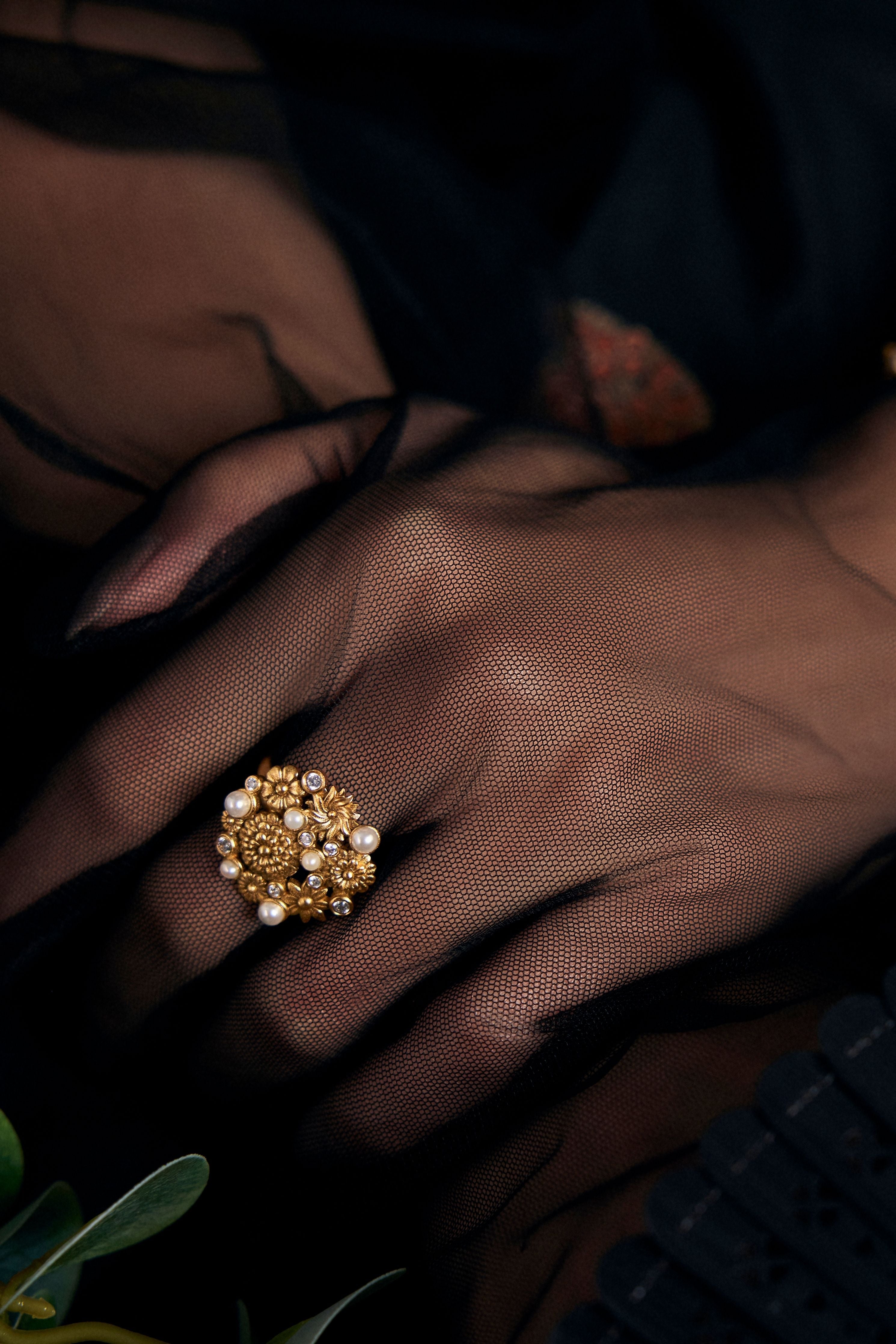Opaline Perla Ring