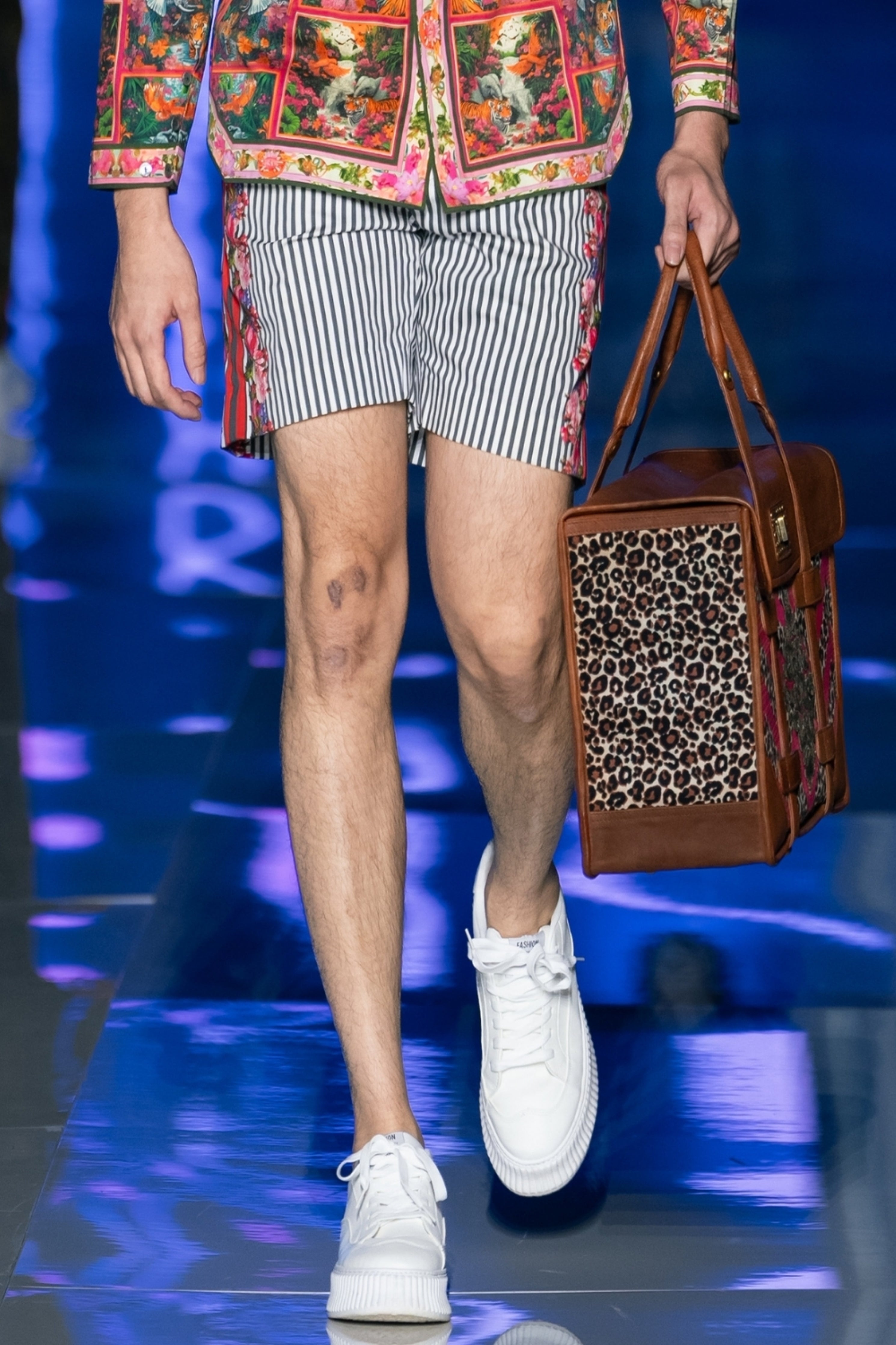 Nimbus Side Striper Shorts