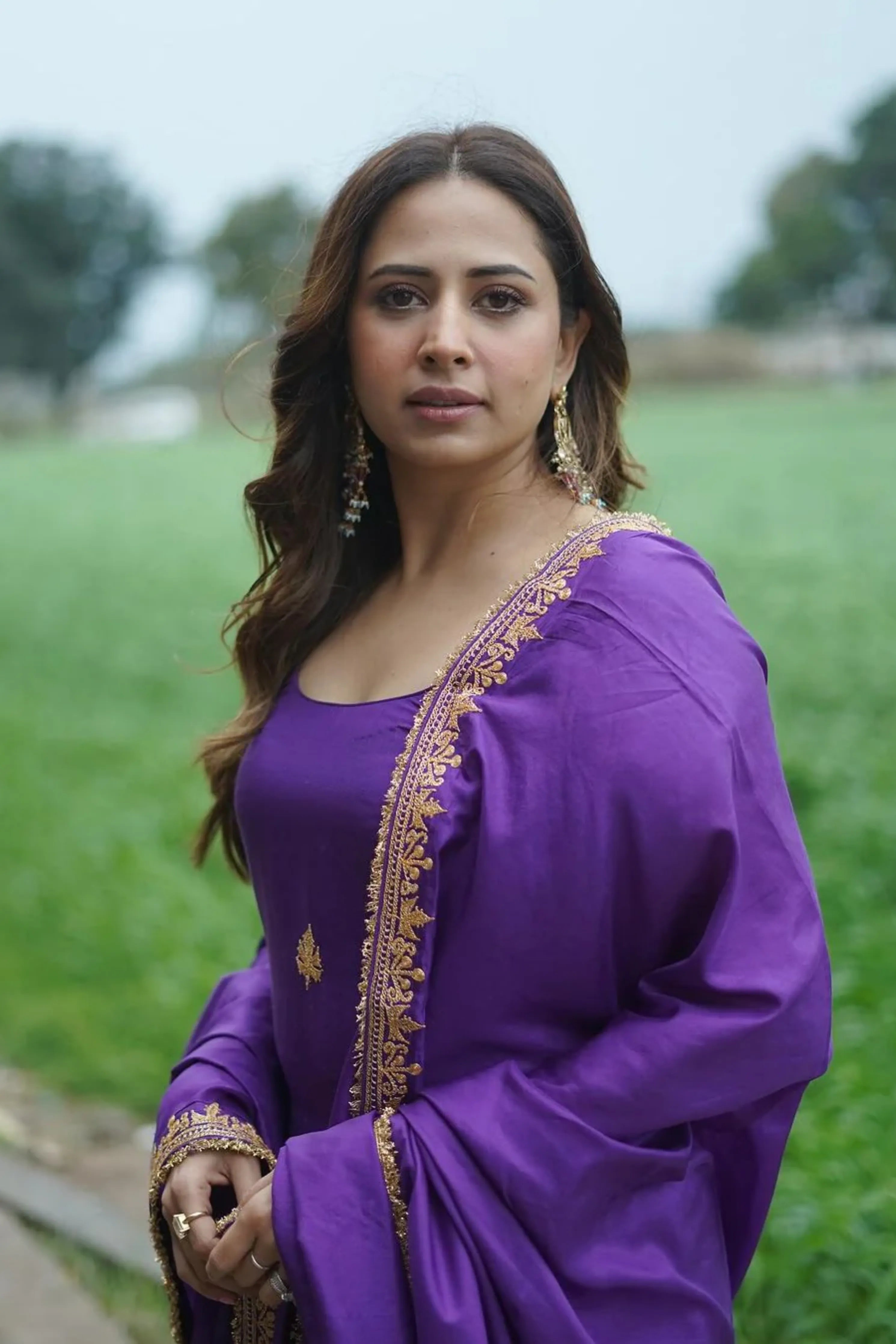 SARGUN MEHTA IN HEER JAMANI KURTA SET WITH DUPATTA