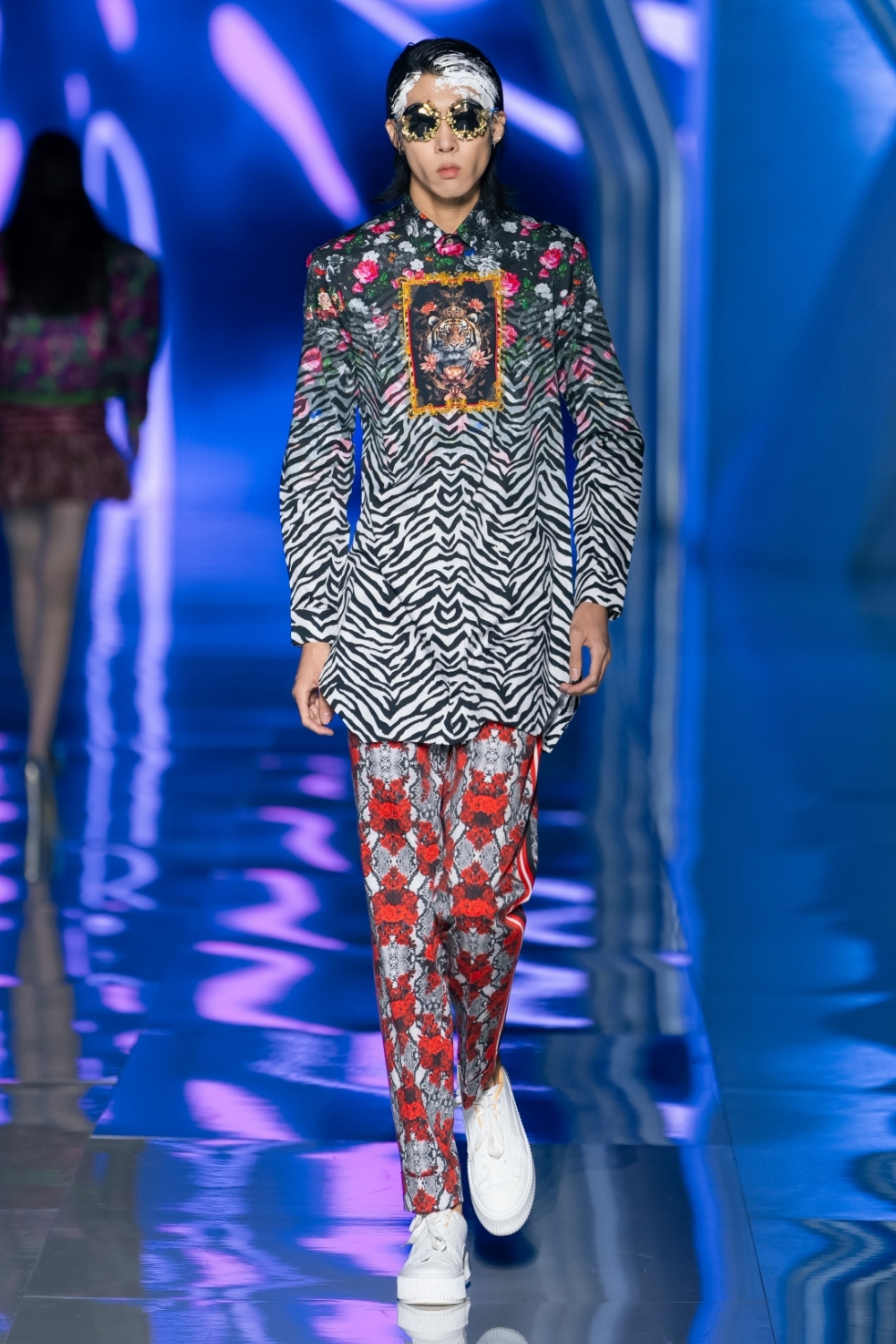 Dynast Tiger Center Print Shirt