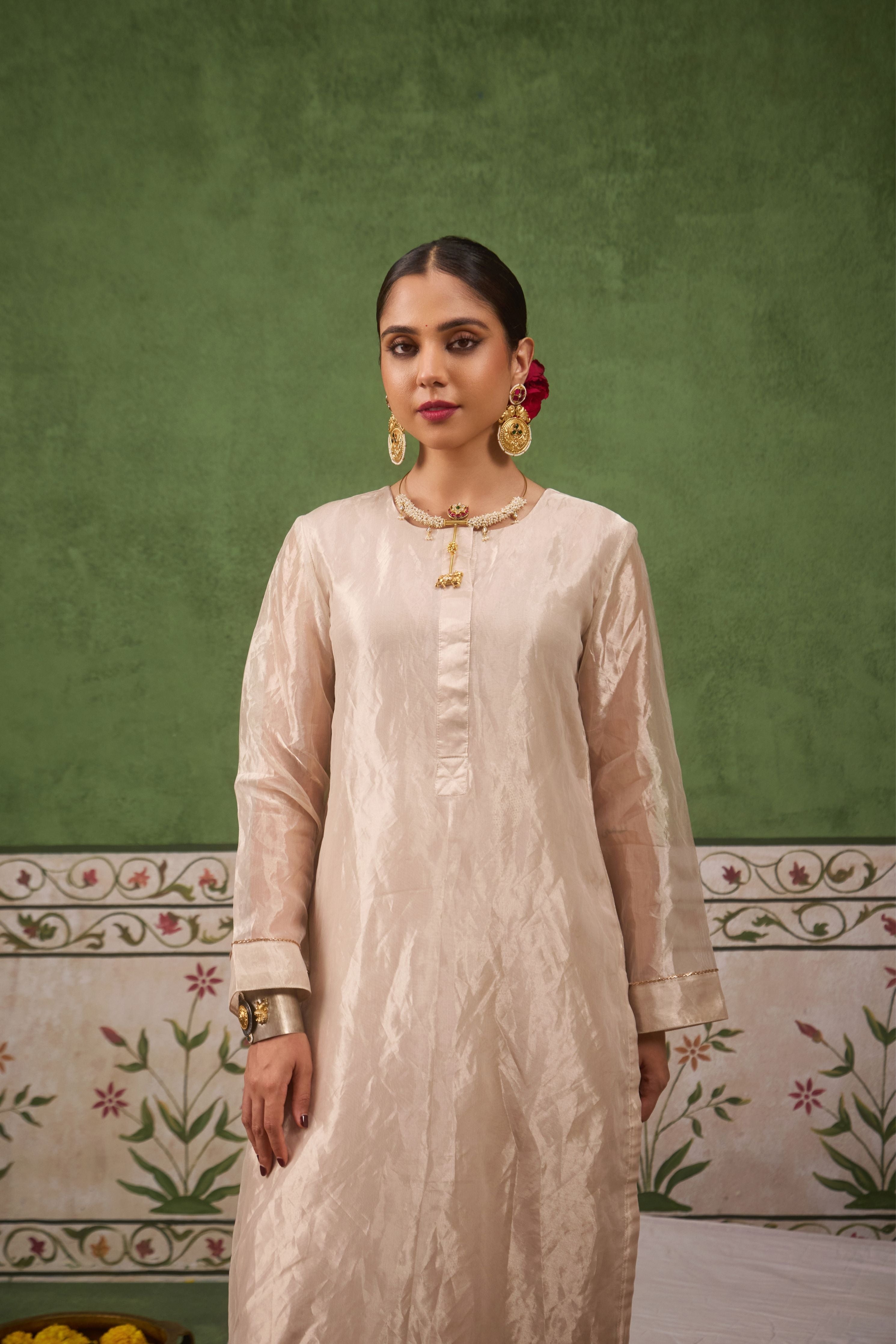 Inayat 2.0 Silver Tissue Kurta Set