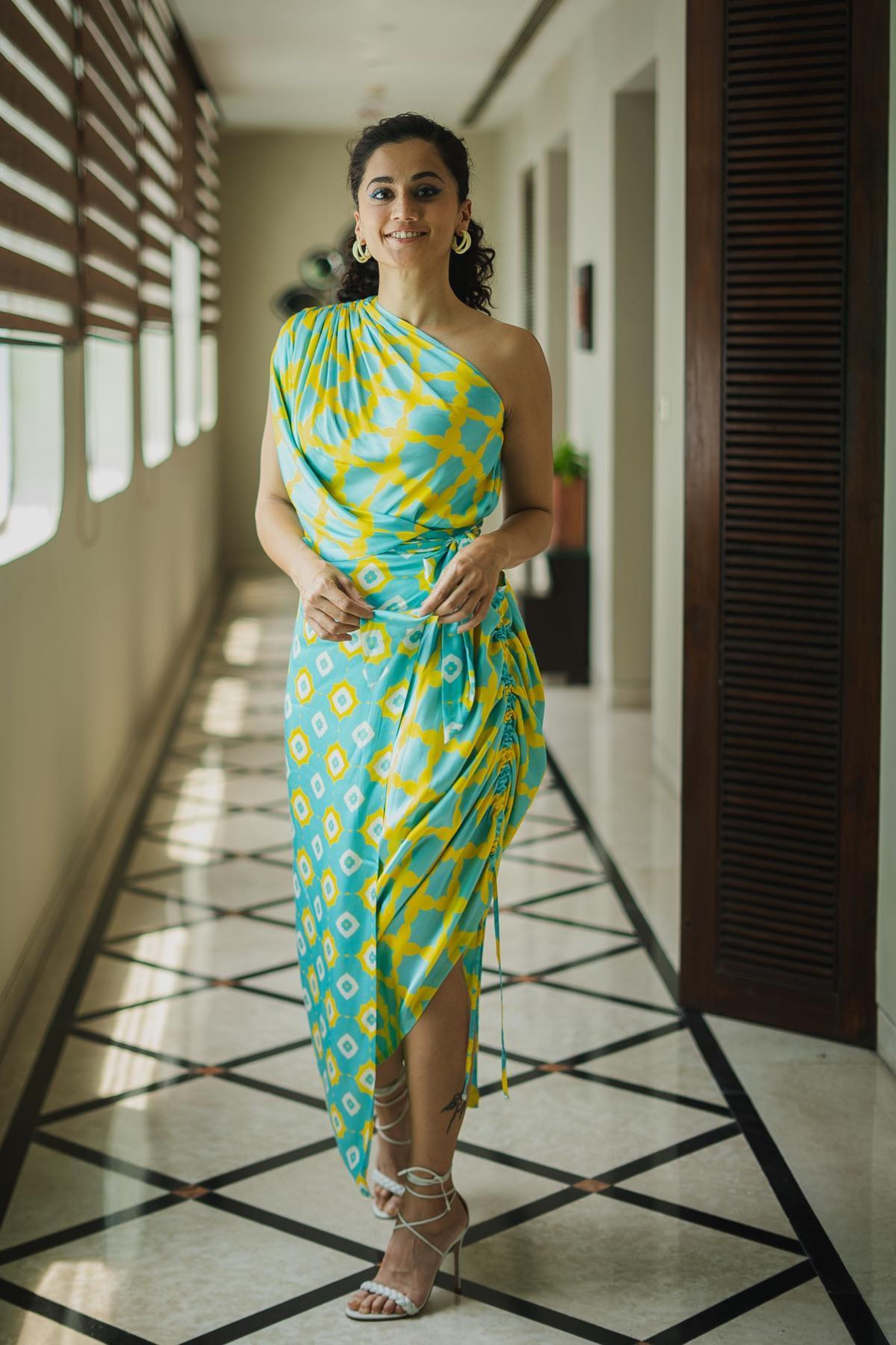 Tapsee Pannu IN SORENTO KAFTAN