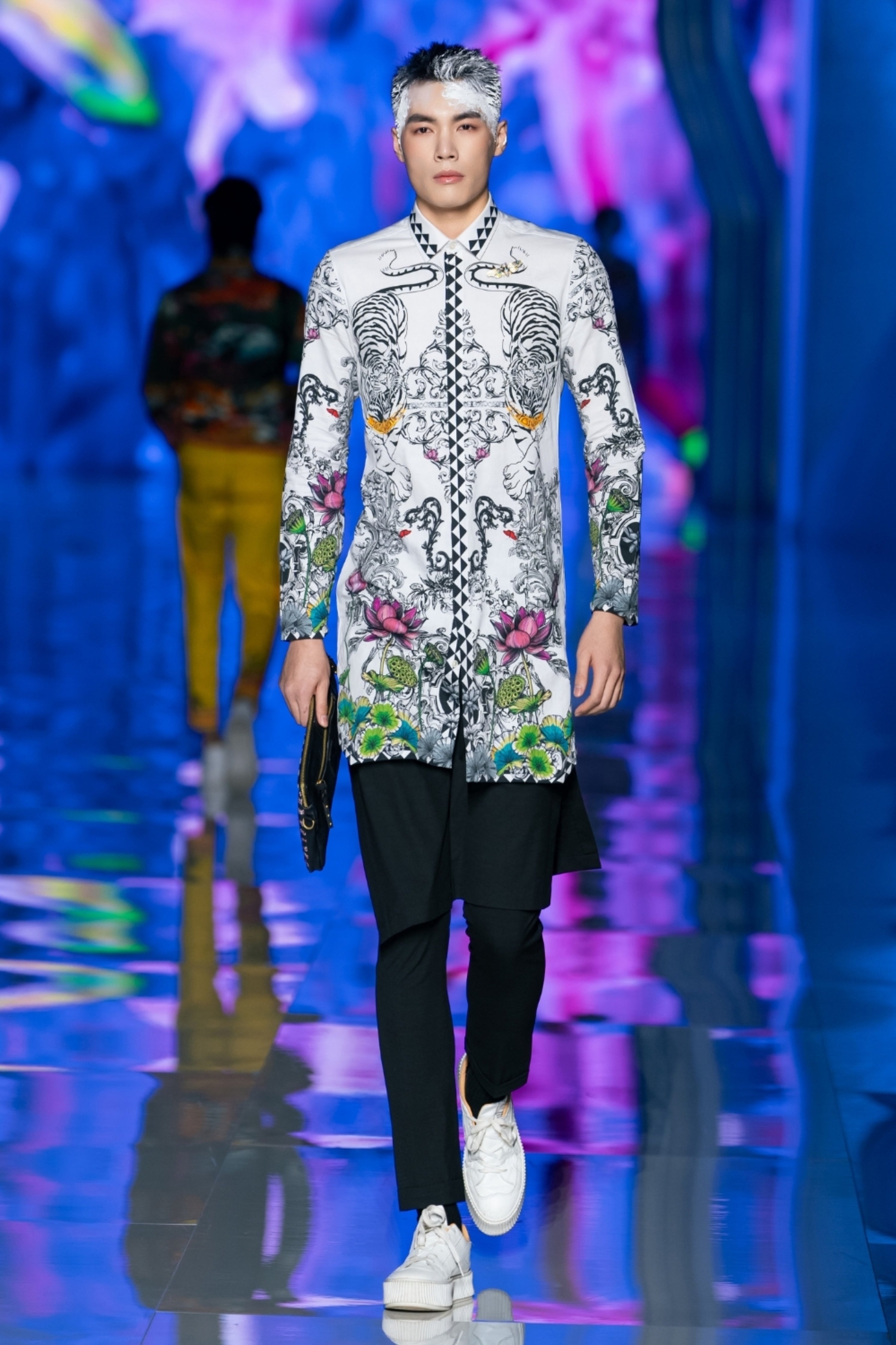 Prysm Crouching Tiger Printed Shirt