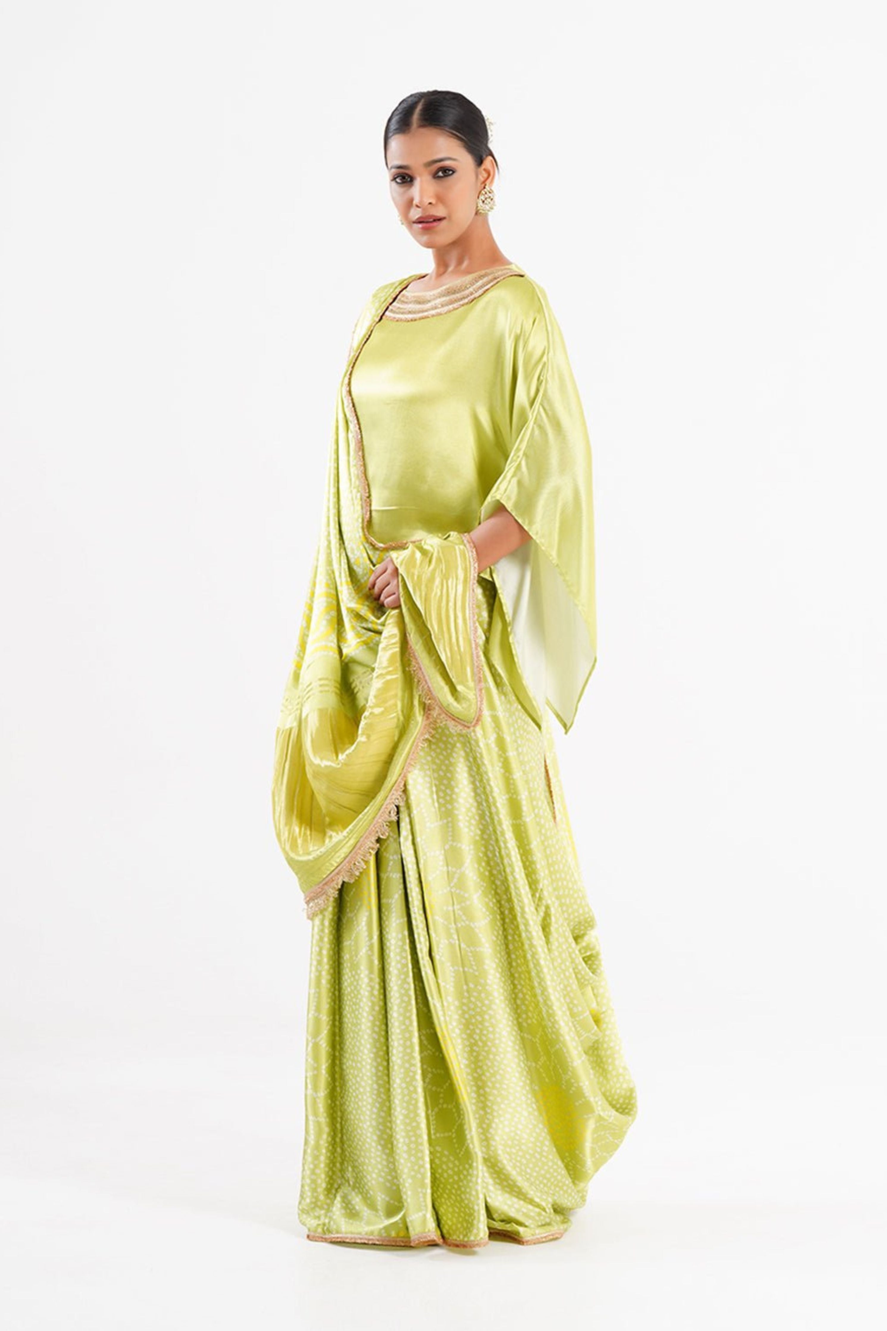 Bandhej Mixology Saree In Fresh Green & Gold