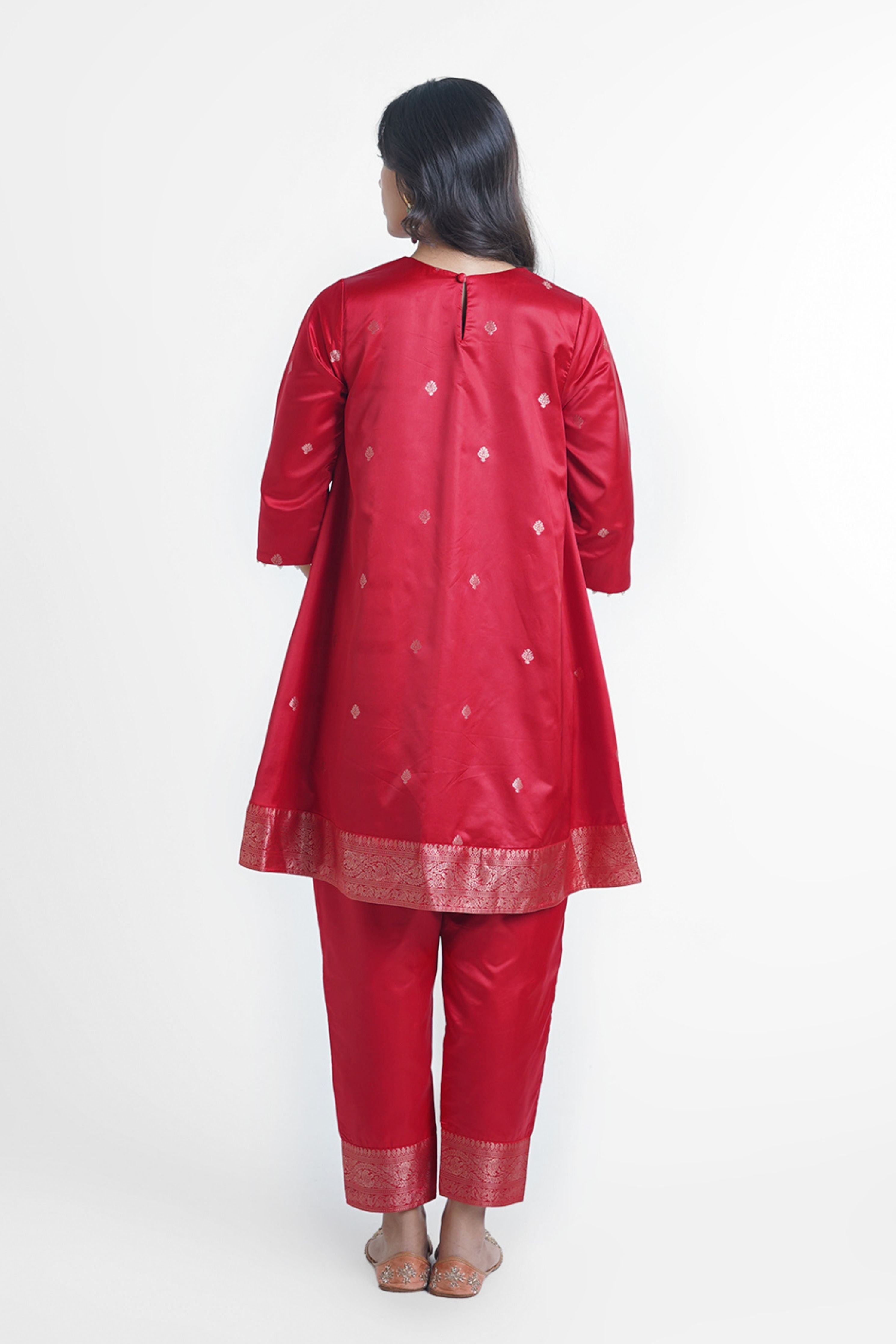 Radhika Kurta Set