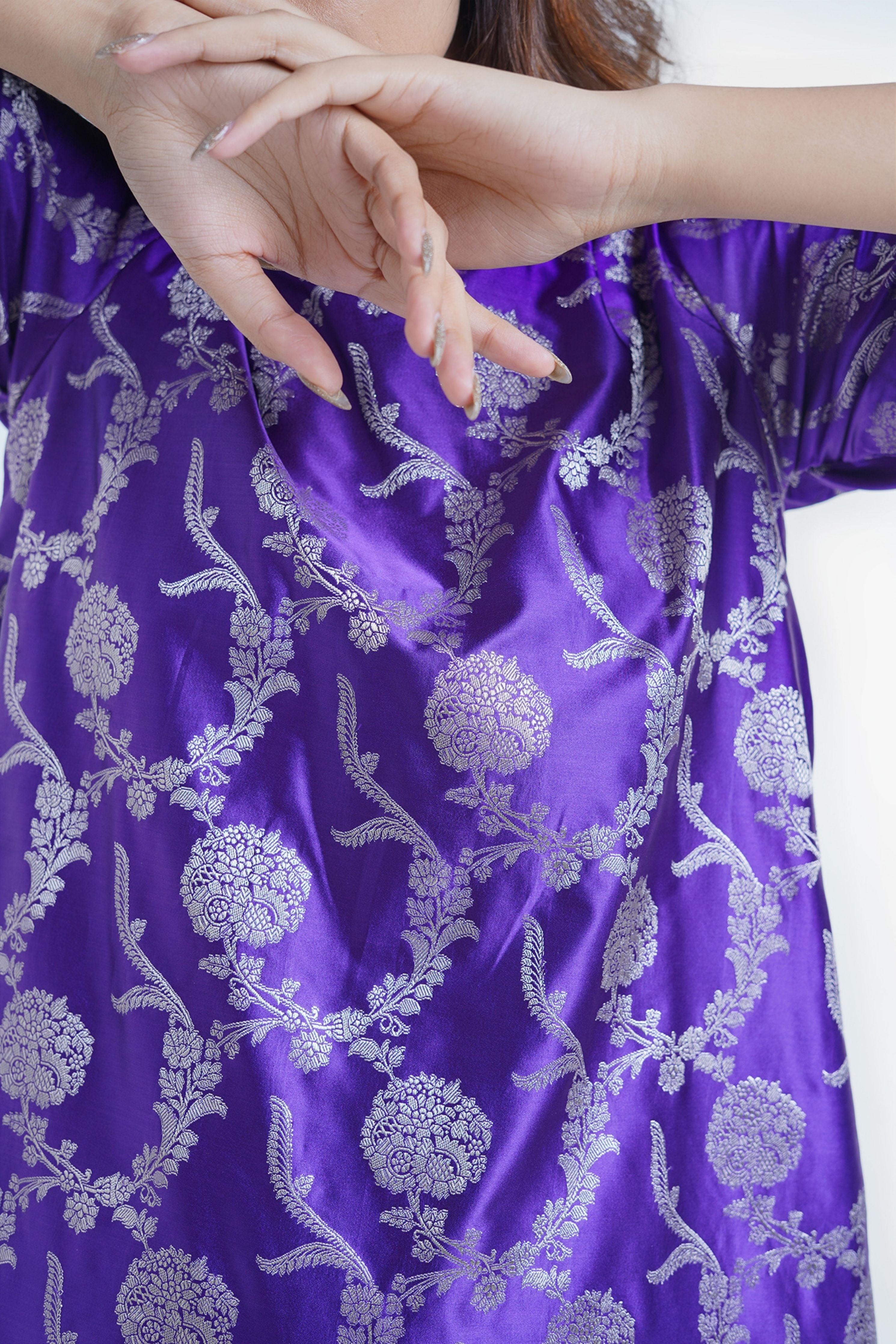 Sunheri Kurta Set In Purple