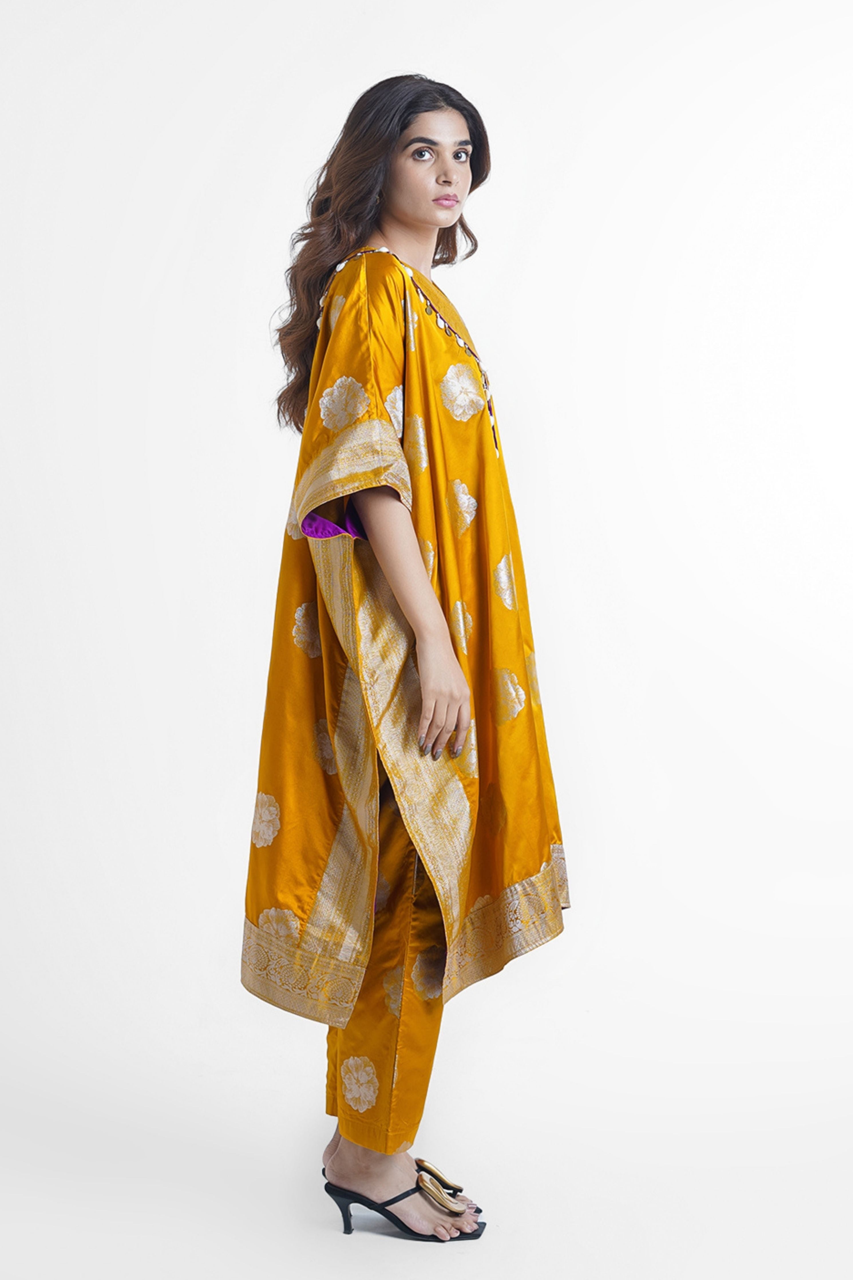 Gul Kaftan Kurta Set