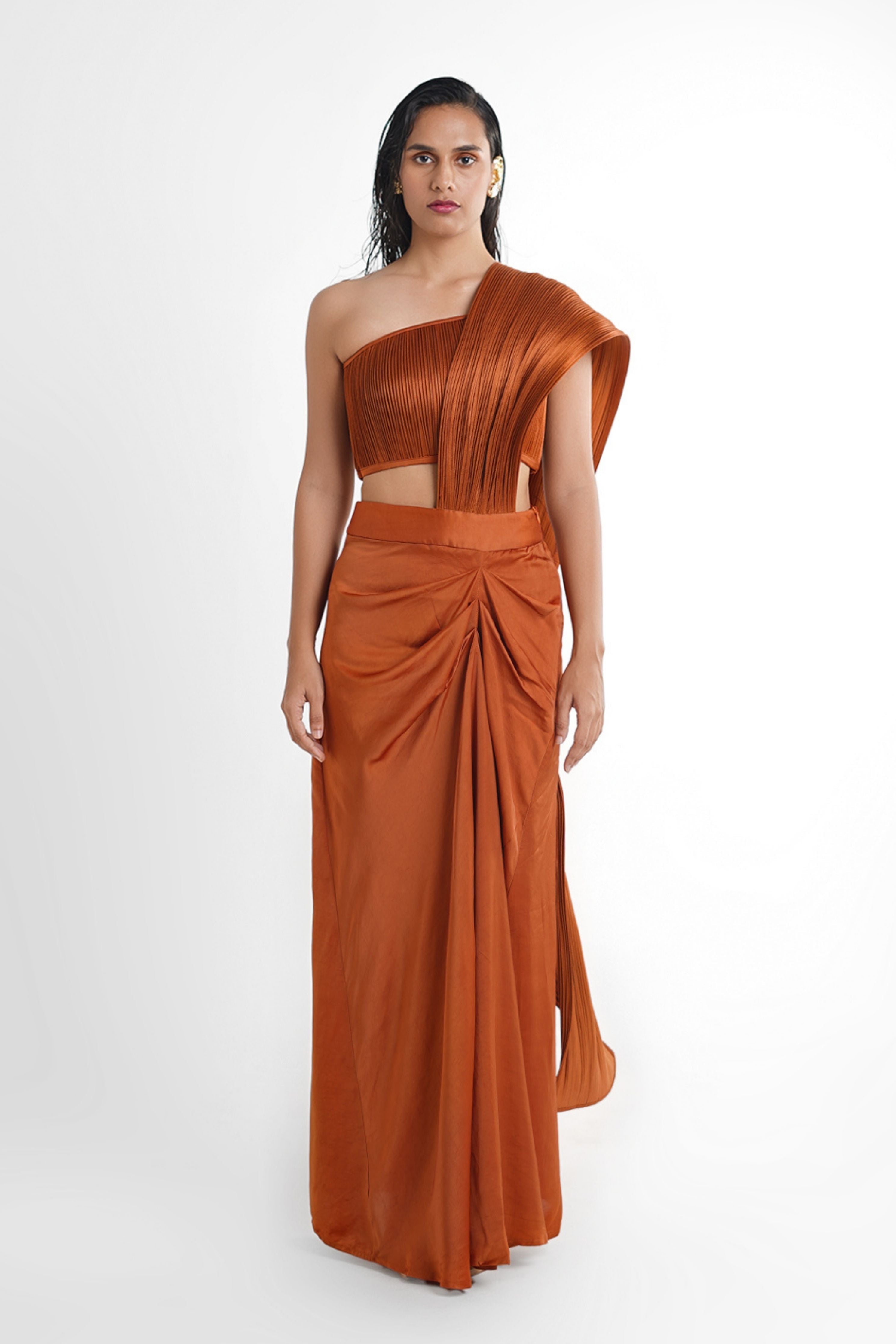 Zeenat Concept Saree In Rust