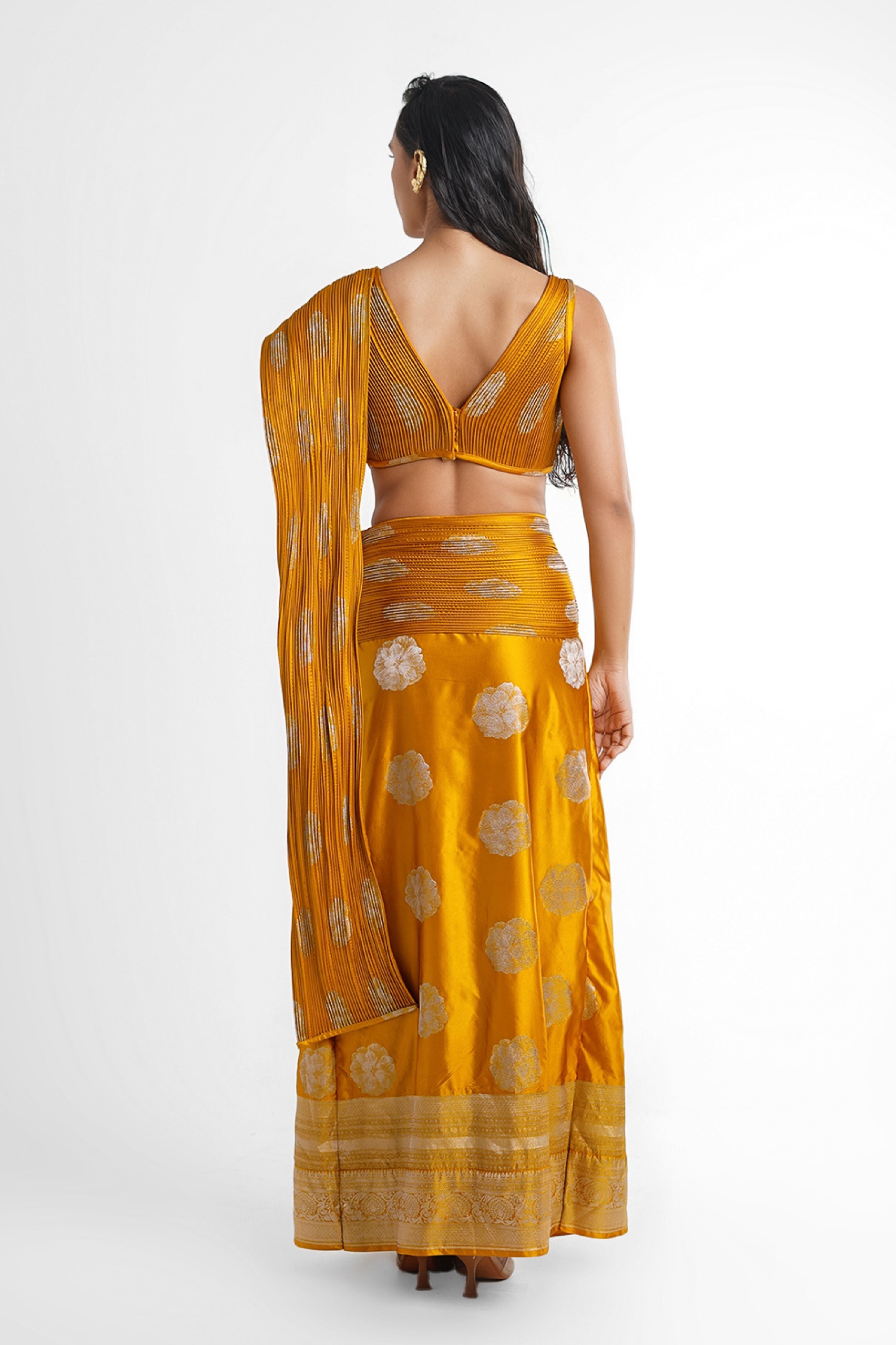 Alia Banarasi Concept Saree