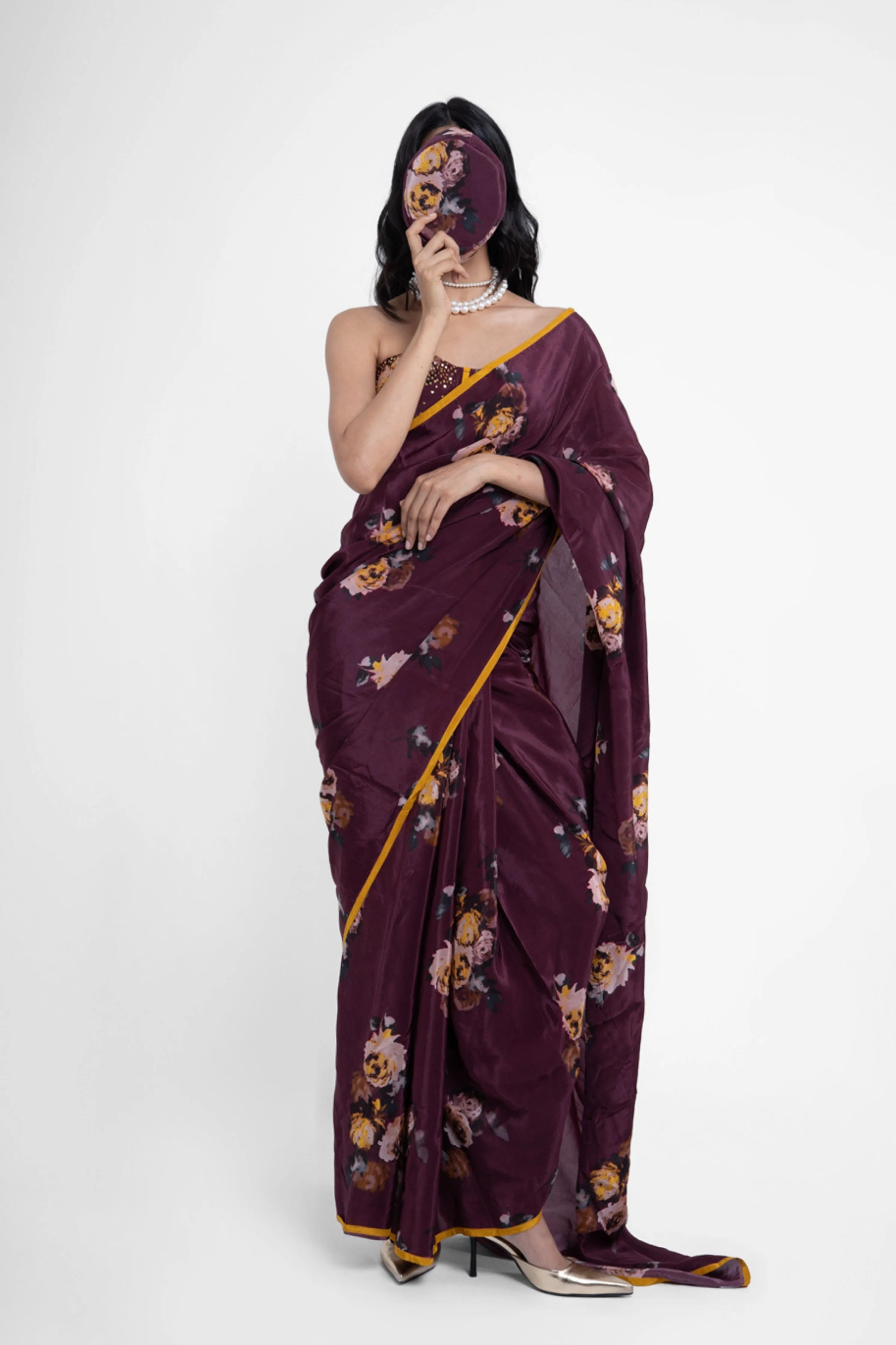 Monika Saree
