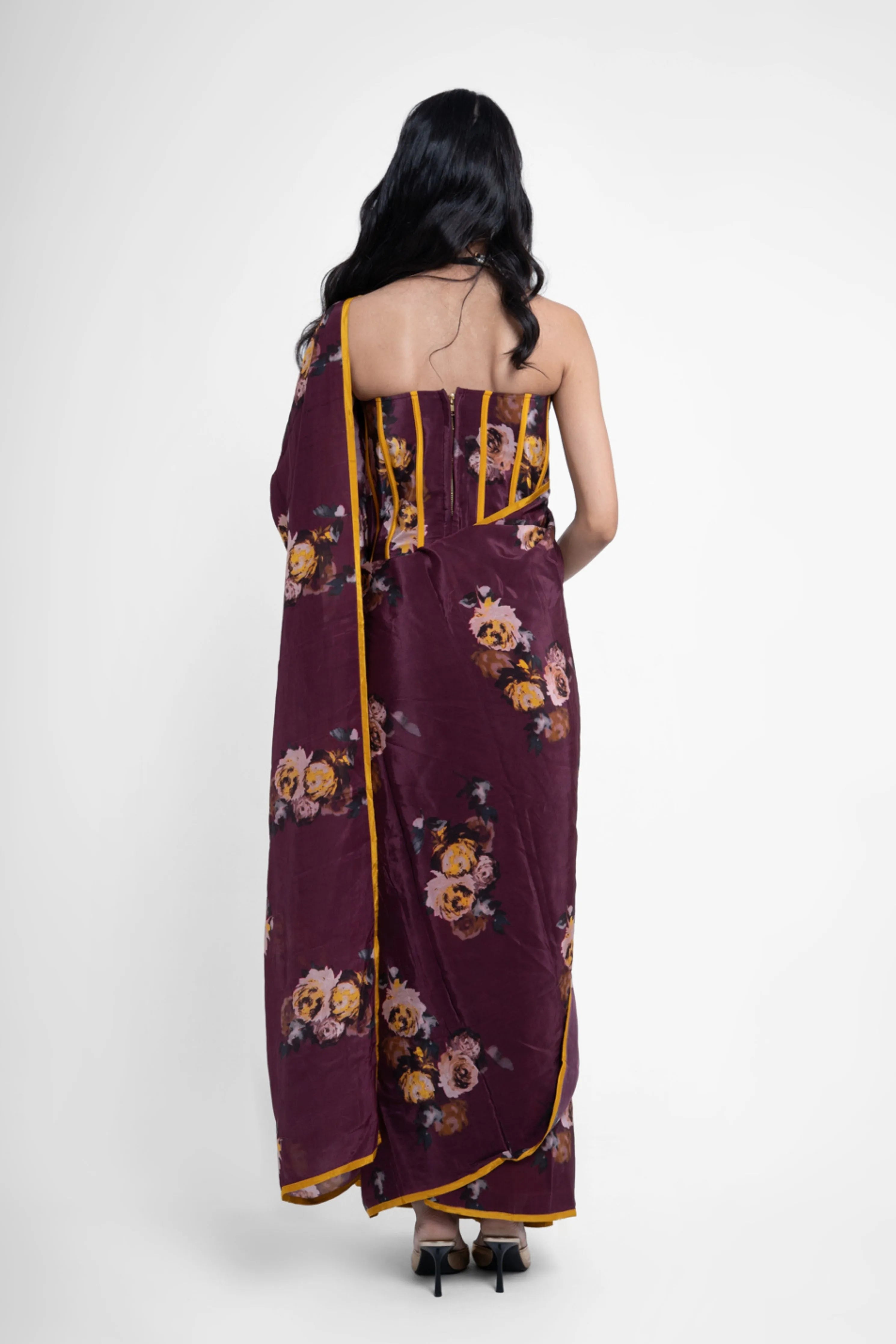 Monika Saree