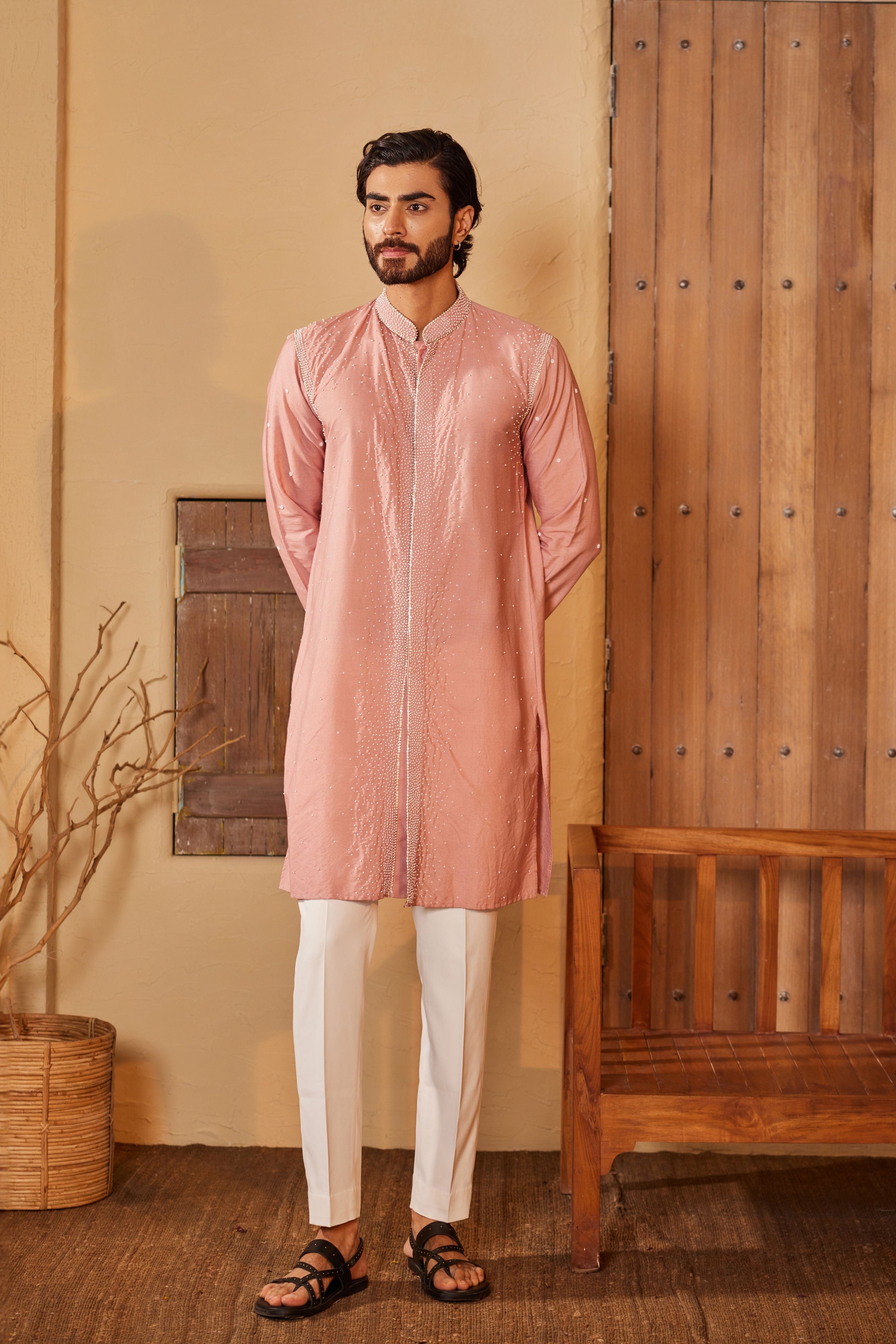 Manan Kurta Set