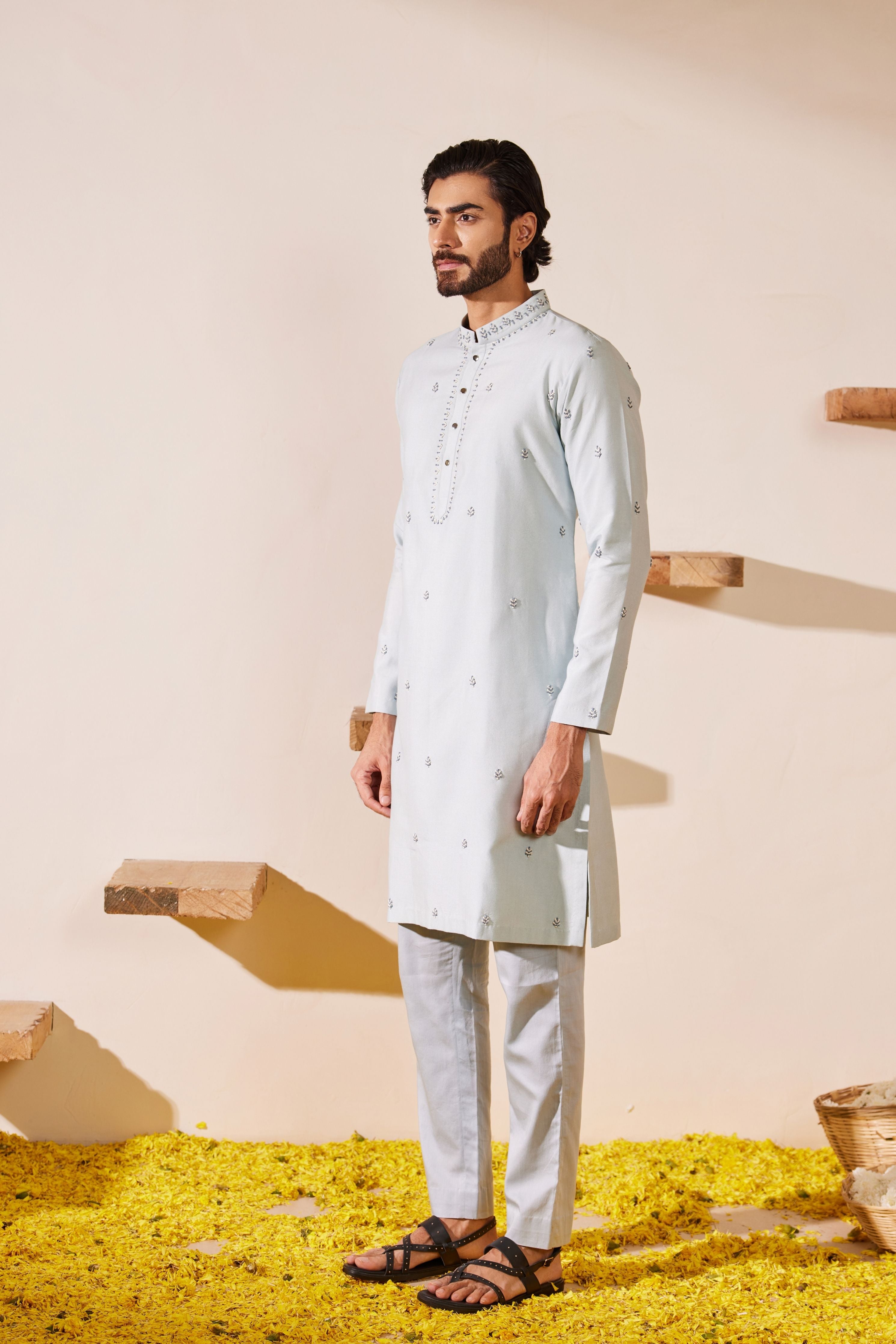 Ambar Kurta Set