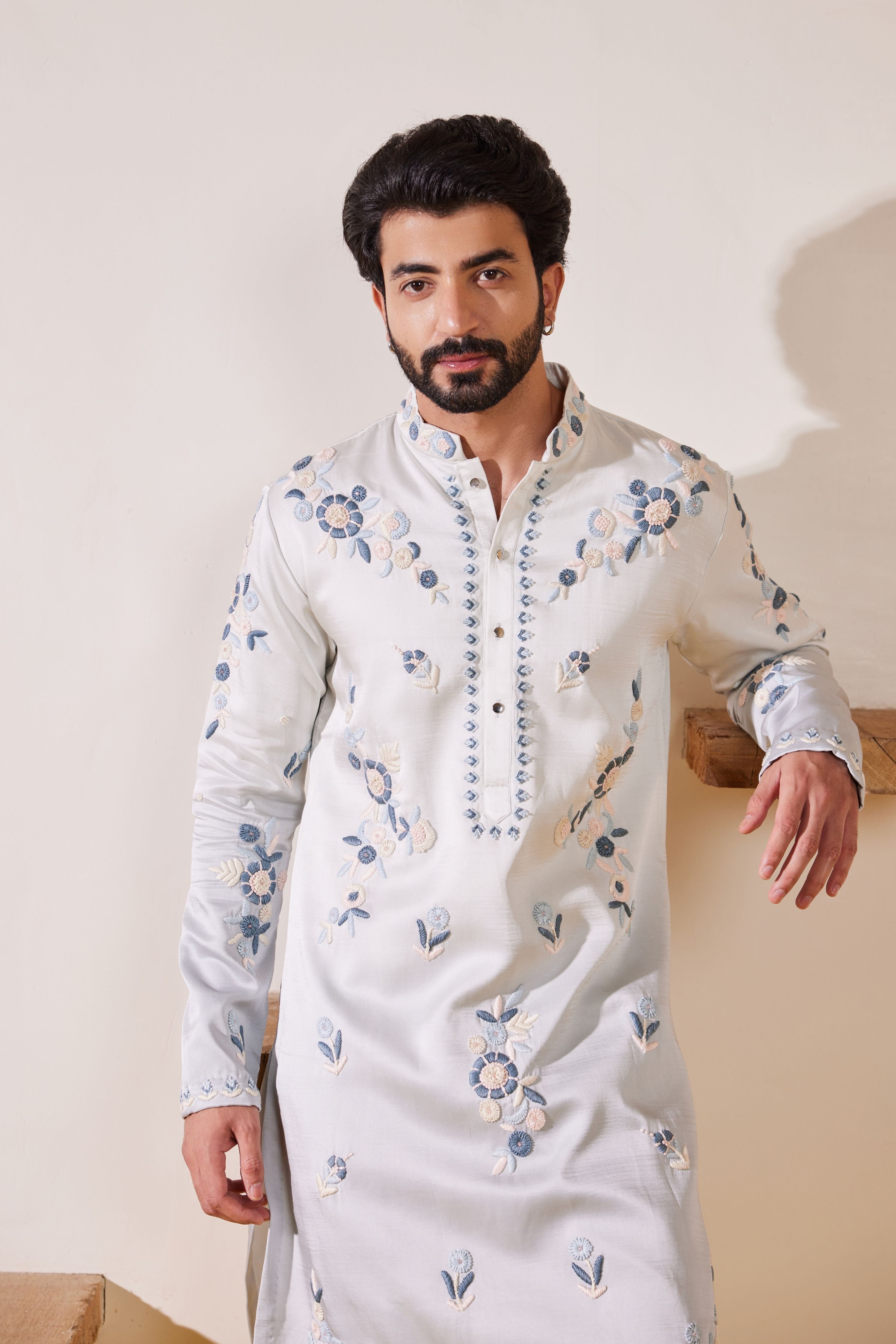 Animesh Kurta Set