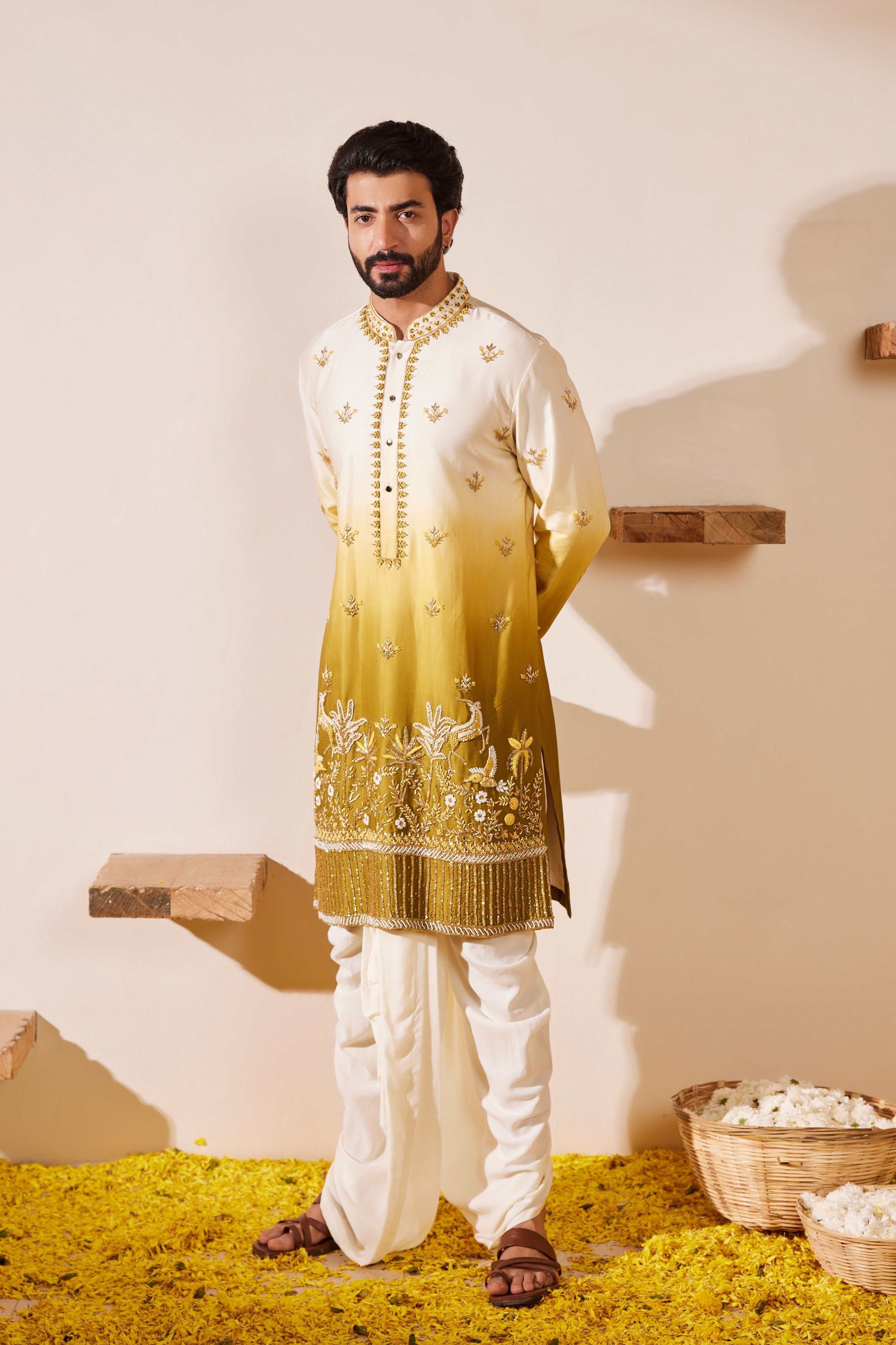Tasvam Kurta Set