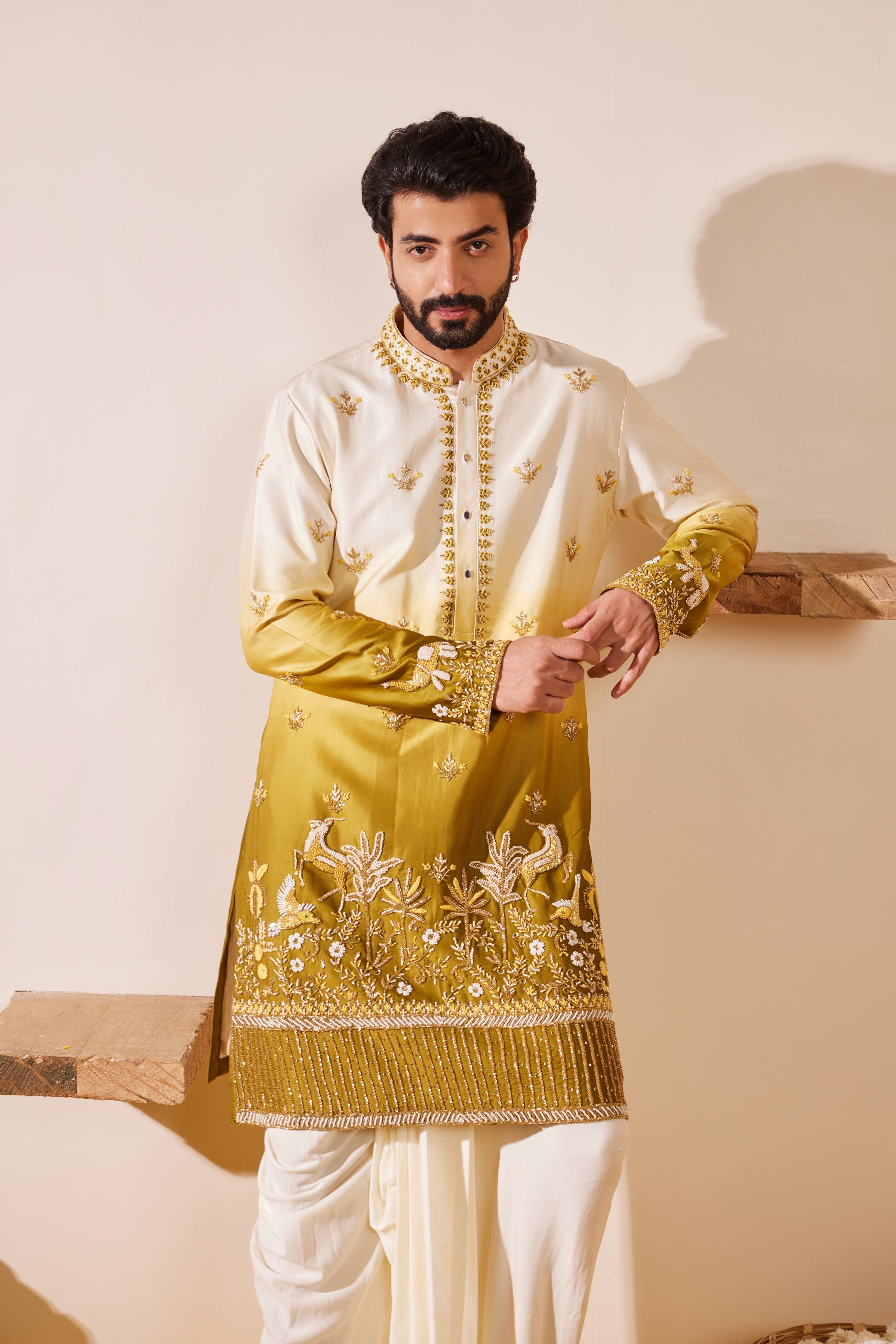 Tasvam Kurta Set