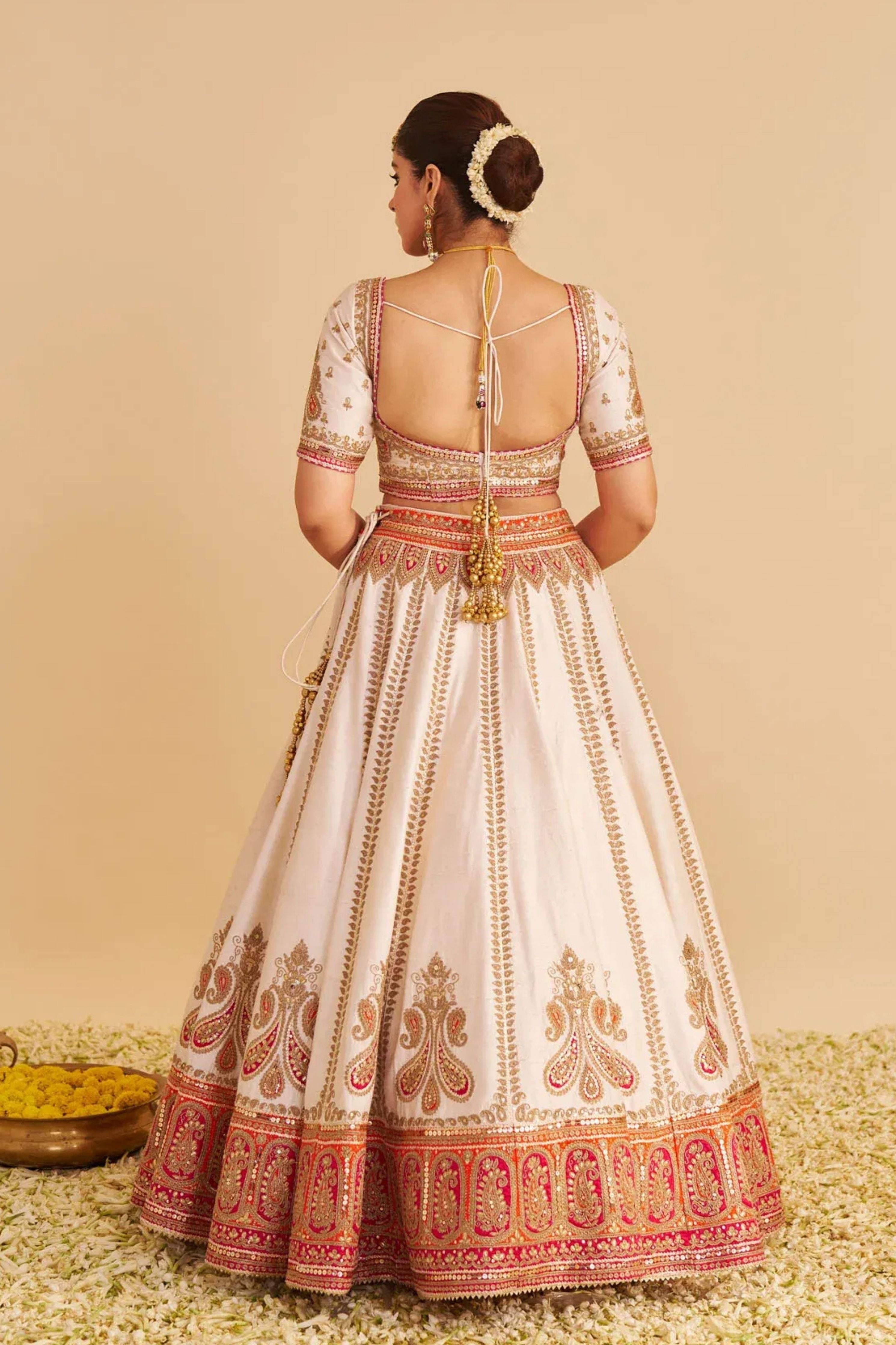 Amara  Daisy Ivory Lehenga   Set