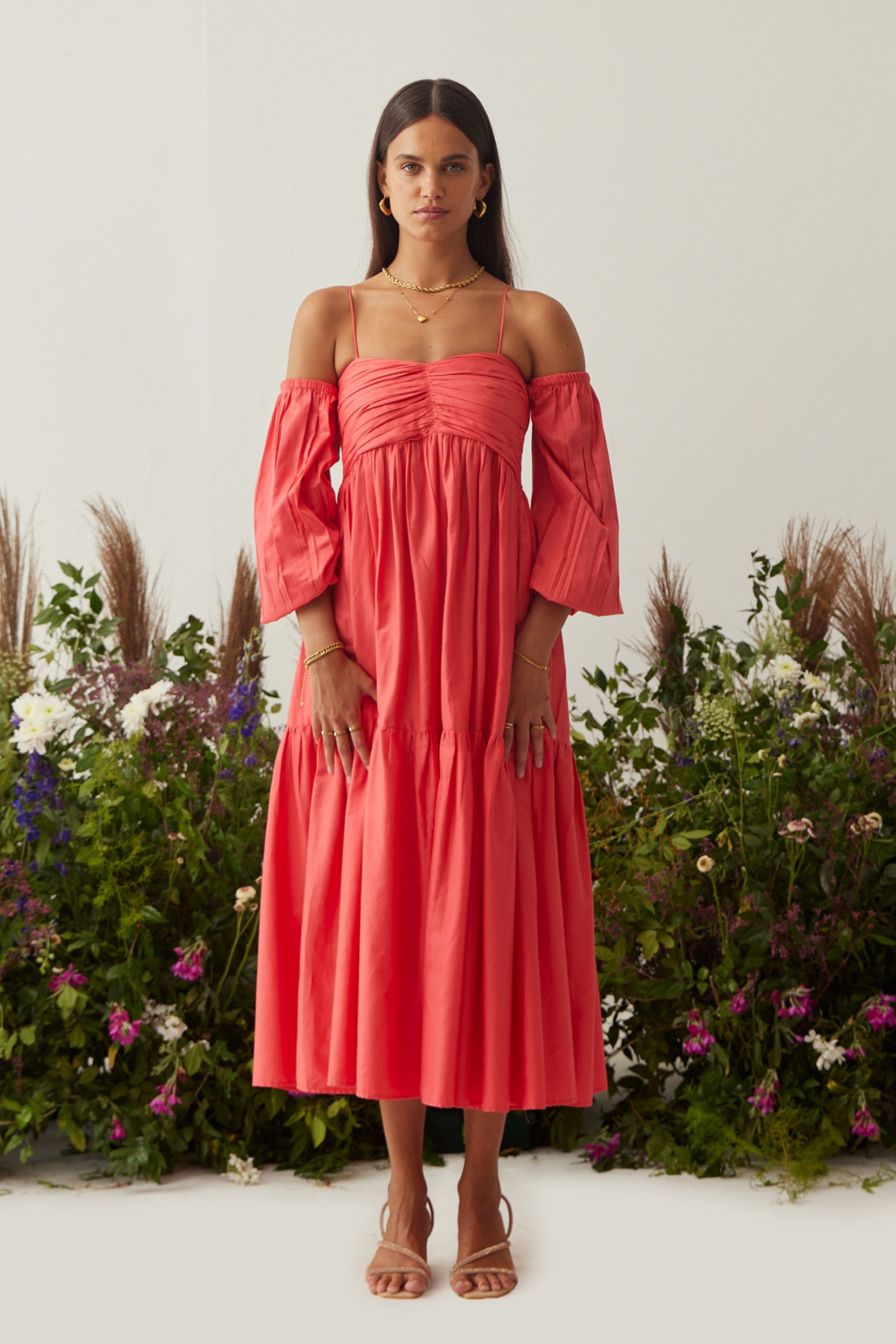 Lea Red Dress with detachable sleeves
