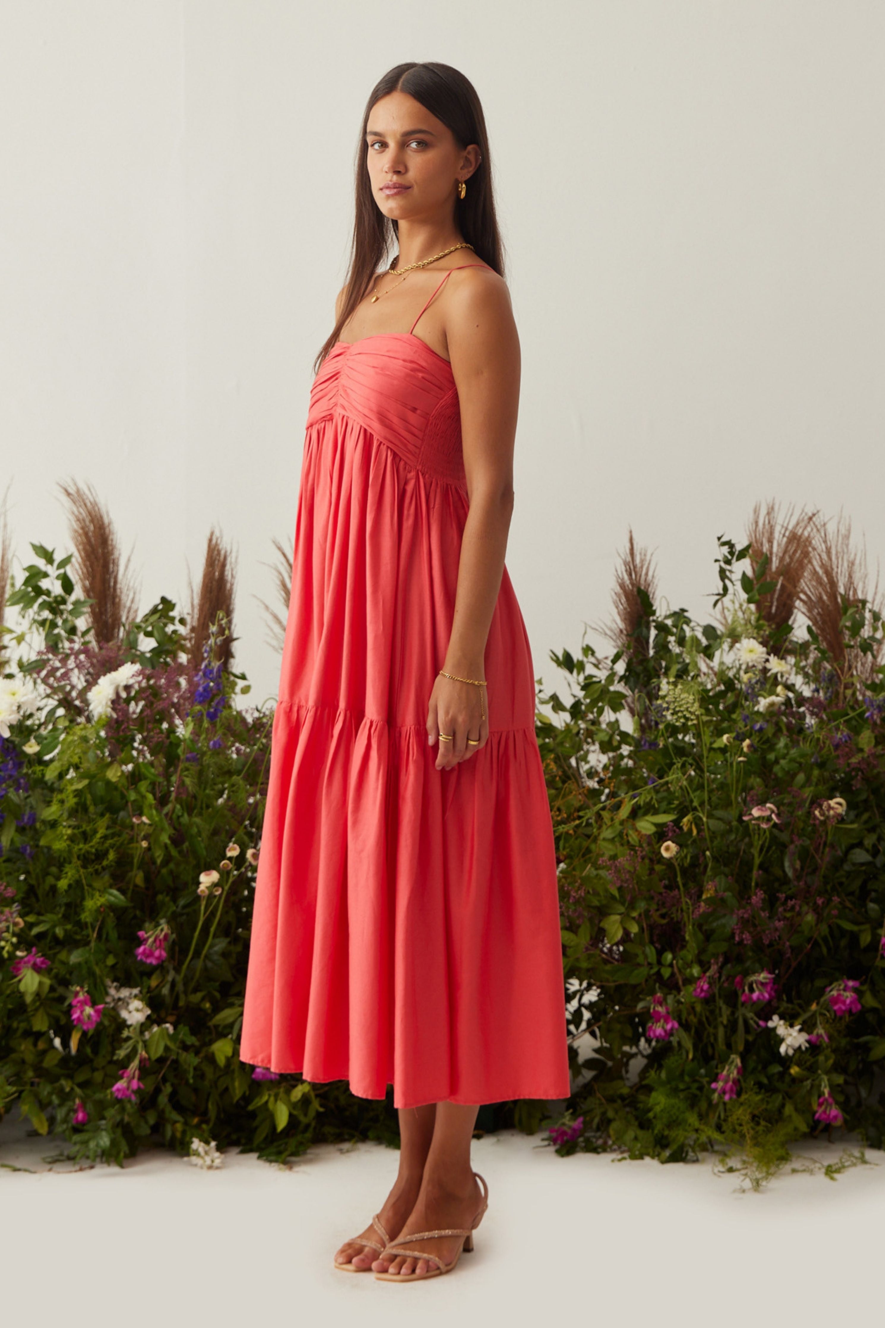 Lea Red Dress with detachable sleeves