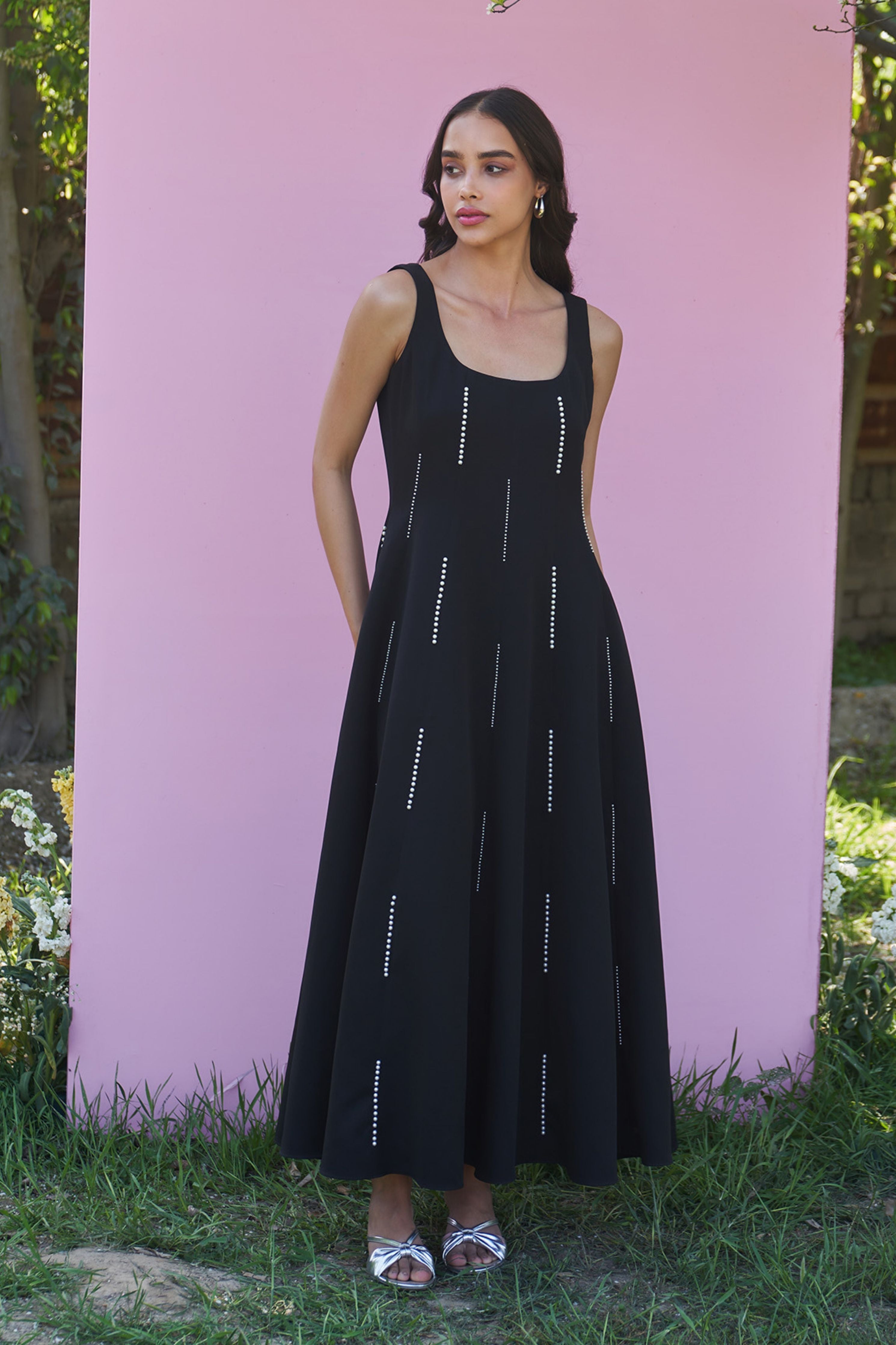 Caroline Black Midi Dress