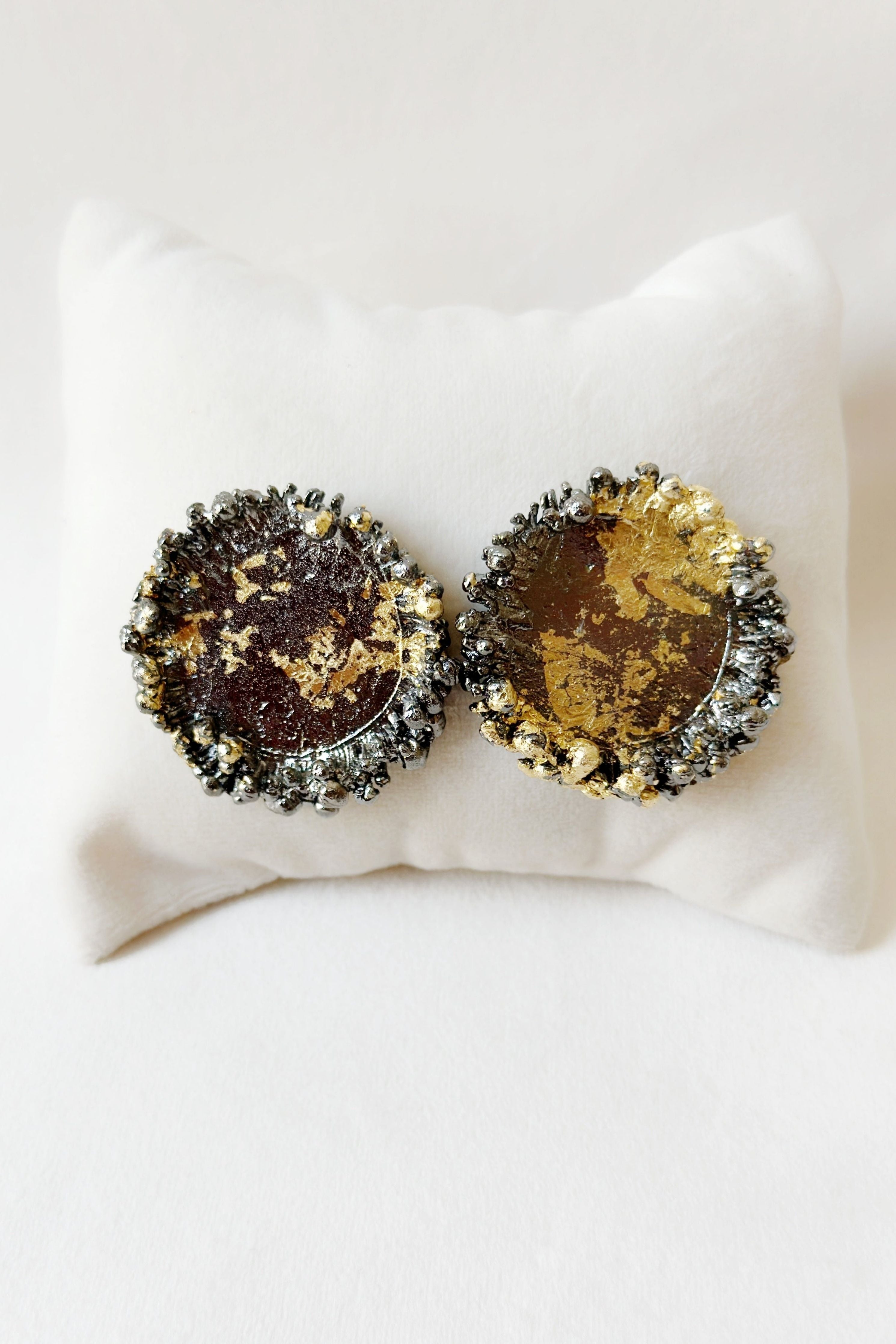 Two Tone Bubbly Crater Studs Black And Gold