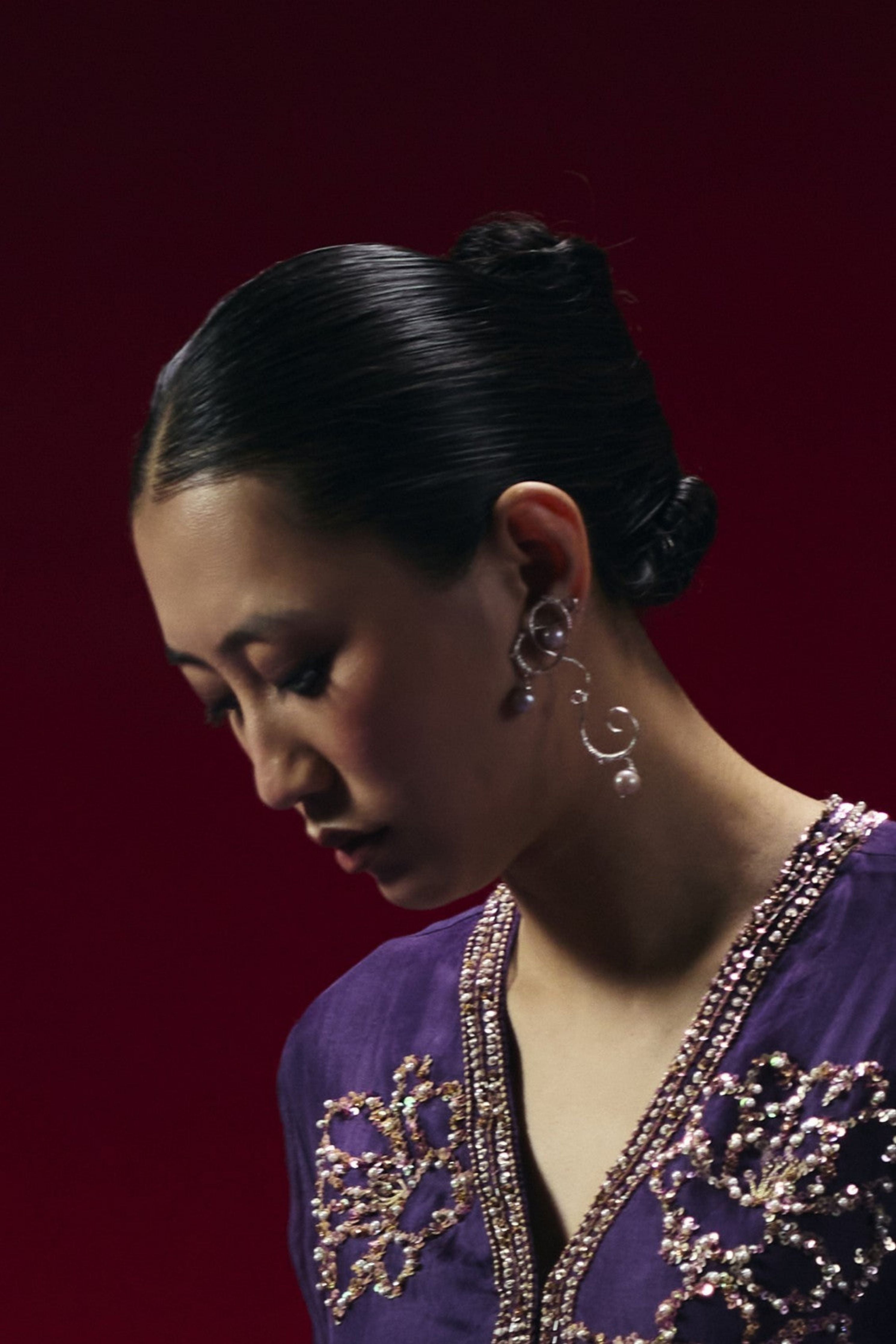 Curly Worly Pearly Danglers Silver Earing