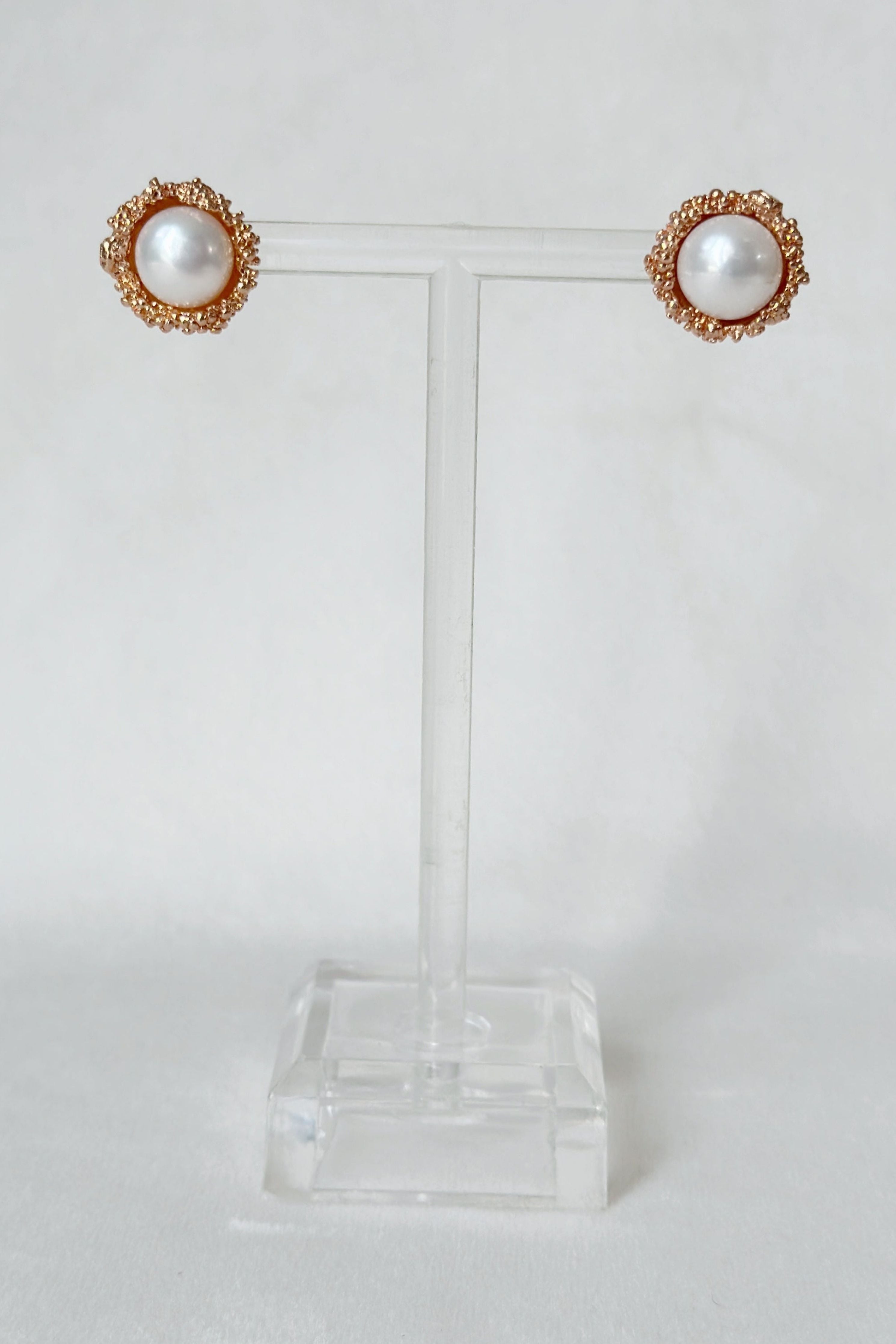 Pearl Cup Studs Rose Gold